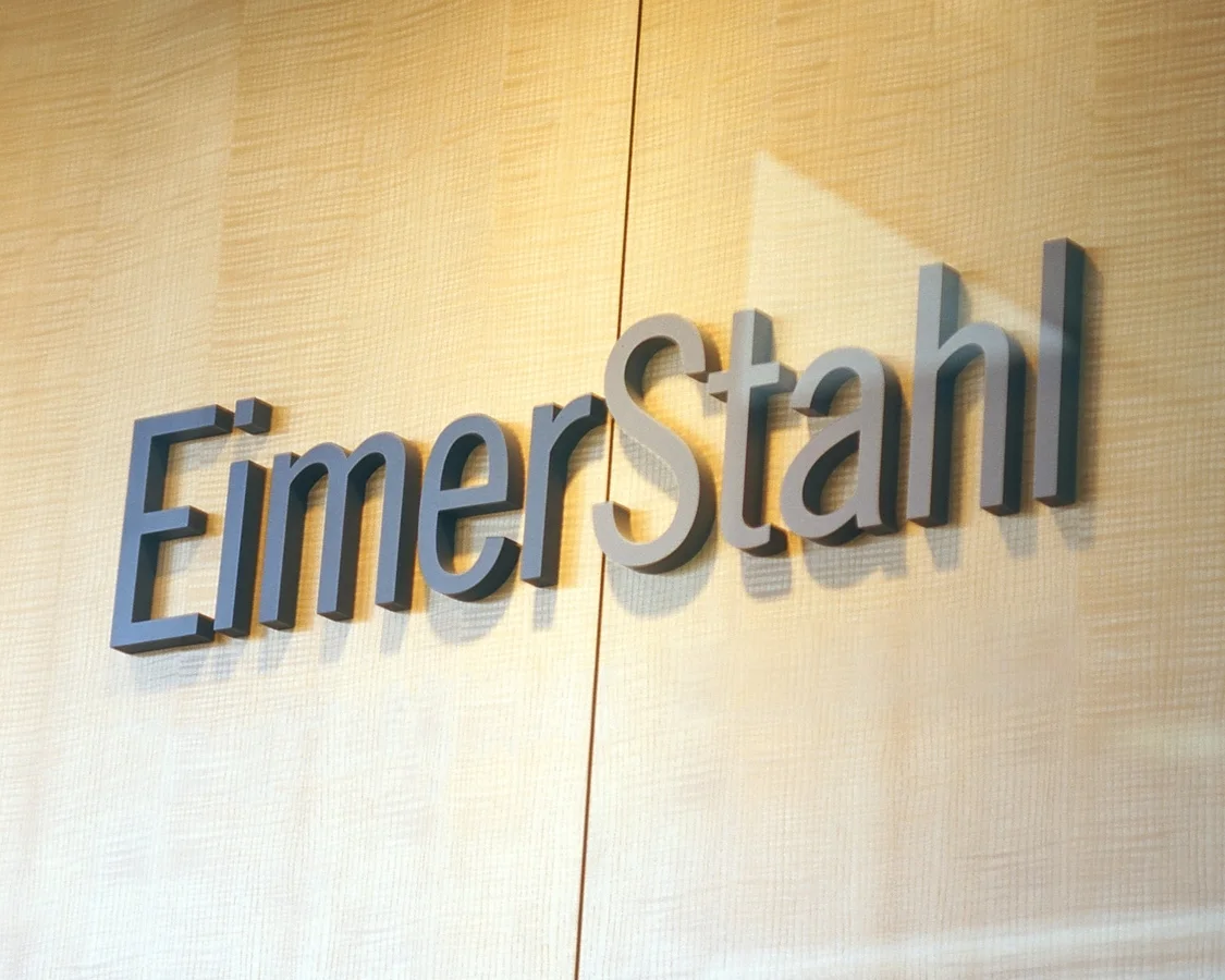 ES_sign_reception.jpg