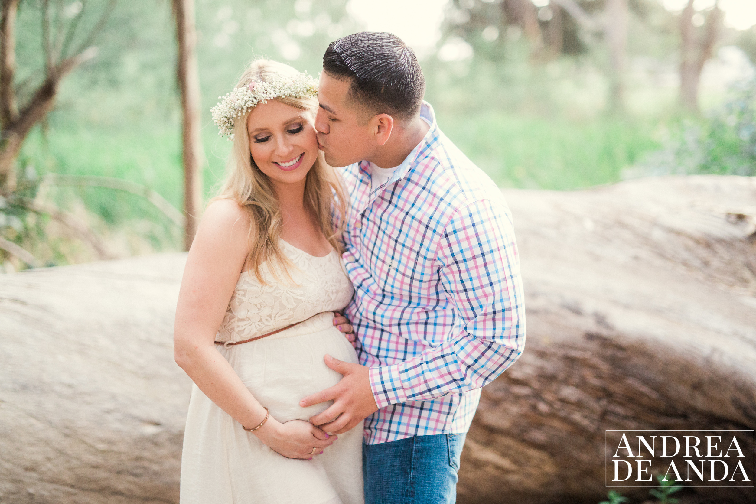 Tessa and Ruben's outfits where perfect, her flowy cotton dress and baby breath flower head piece made made her look beautiful.