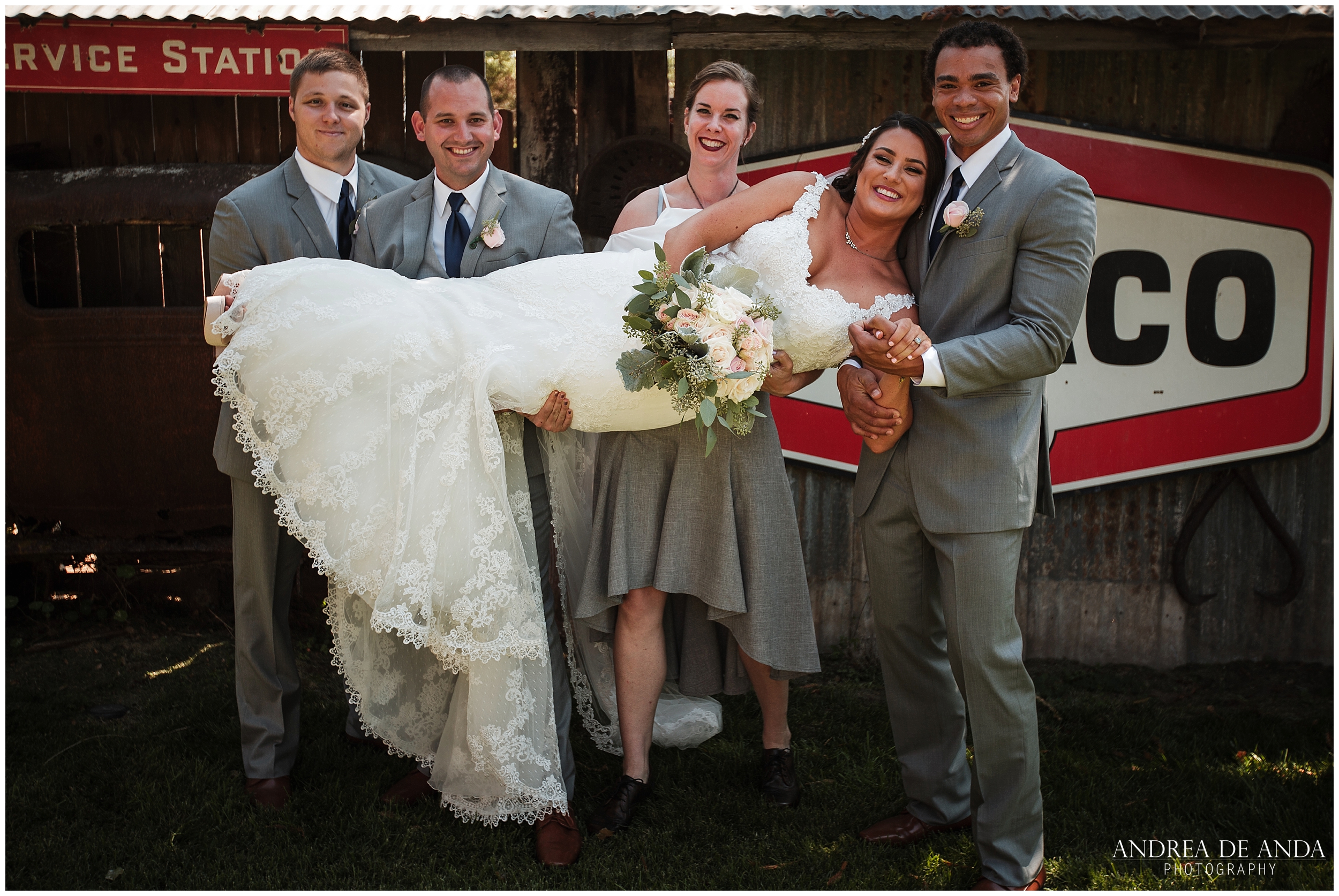 Edwards Barn_Nipomo Wedding_Andrea de Anda Photography__0024.jpg