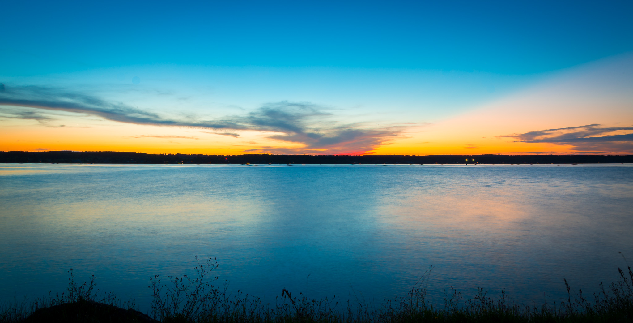 Owen Sound Bay (6 sec, f/18, 100 ISO, 24mm)