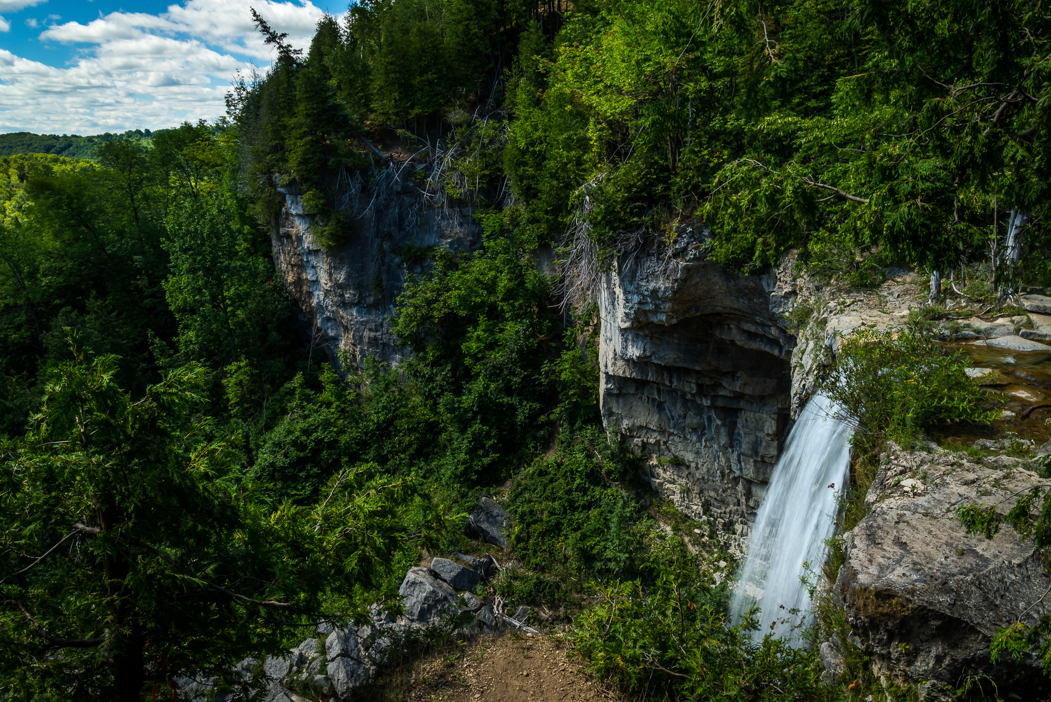 Eugenia Falls (1/80 sec, f/18, 100 ISO, 26mm)