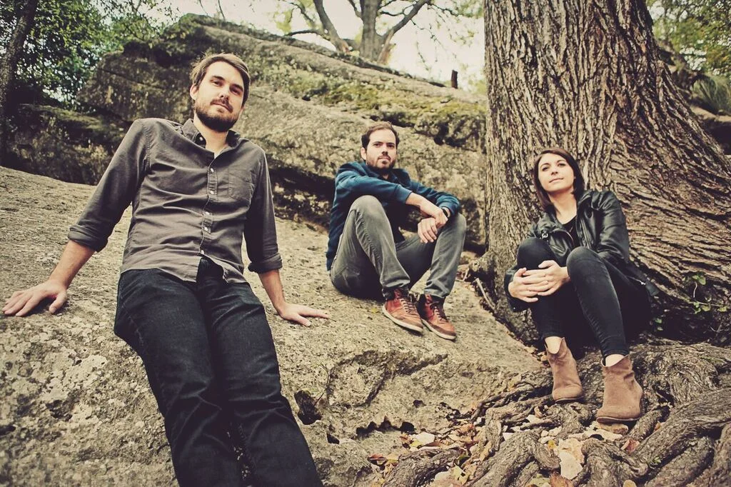Frontman, Matt Evans, Drummer, Kevin Butler and Violinist, Niamh Fahy of Reddening West