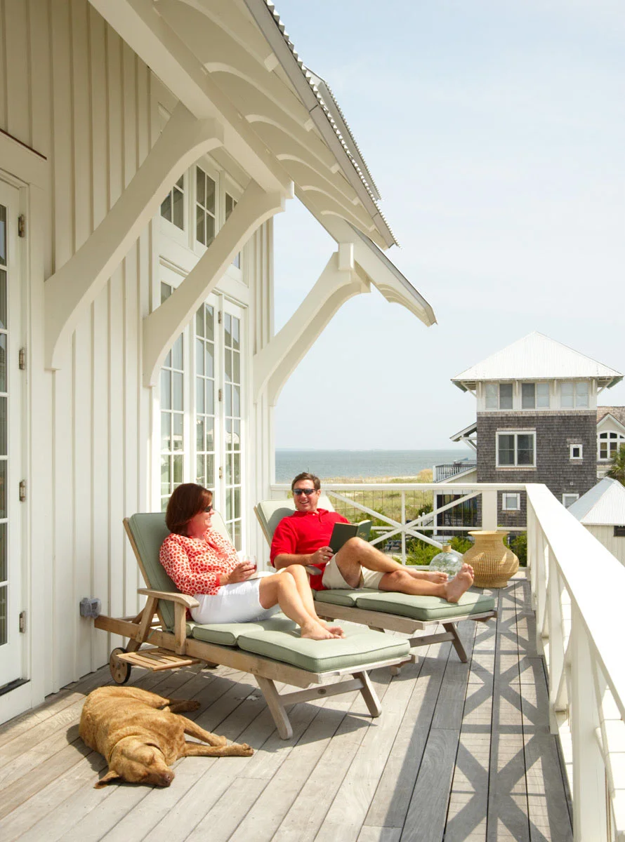 14_RiversideDeck_011.jpg