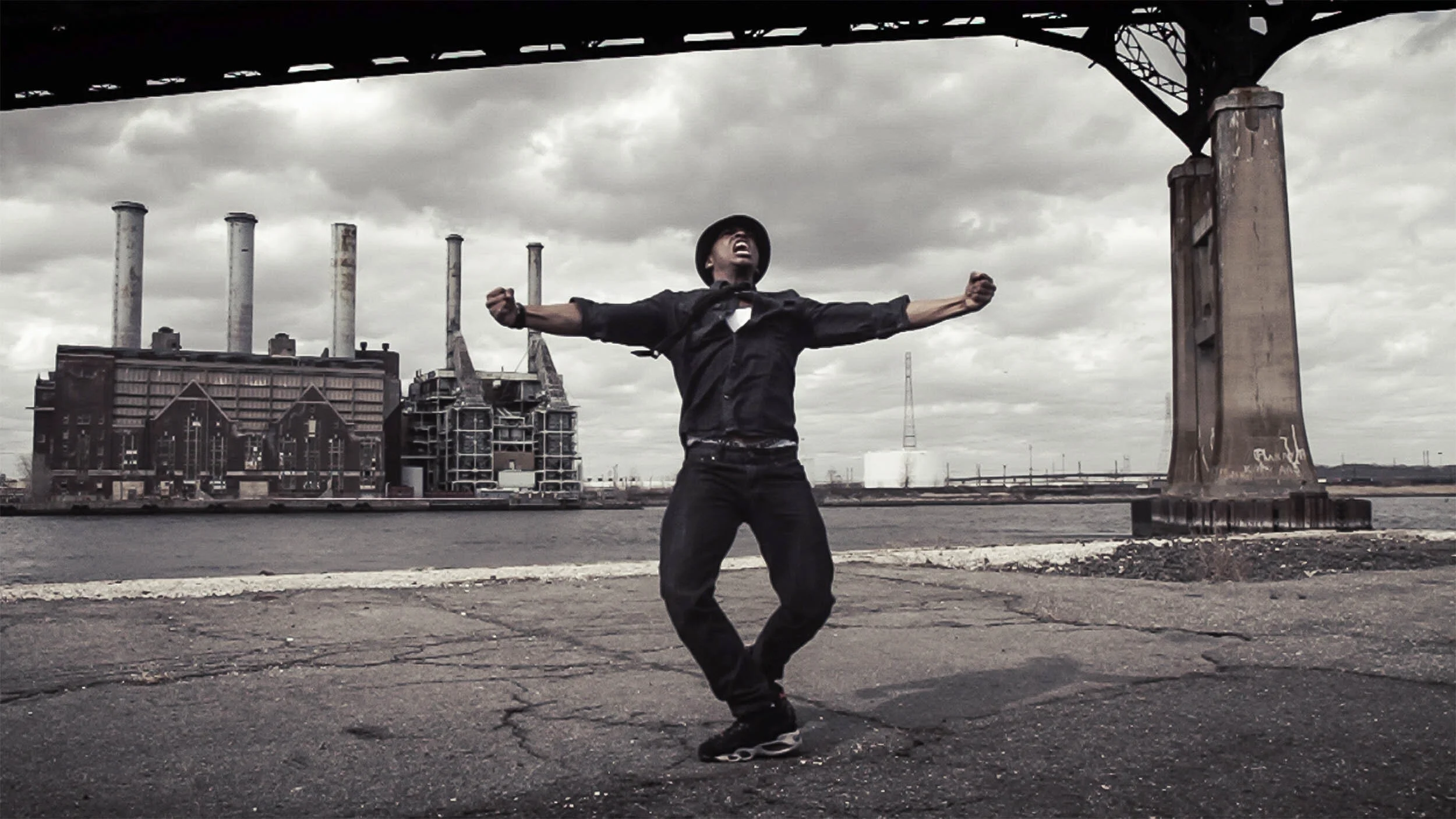 Manoeuvres seq 02 2502 copy.jpg