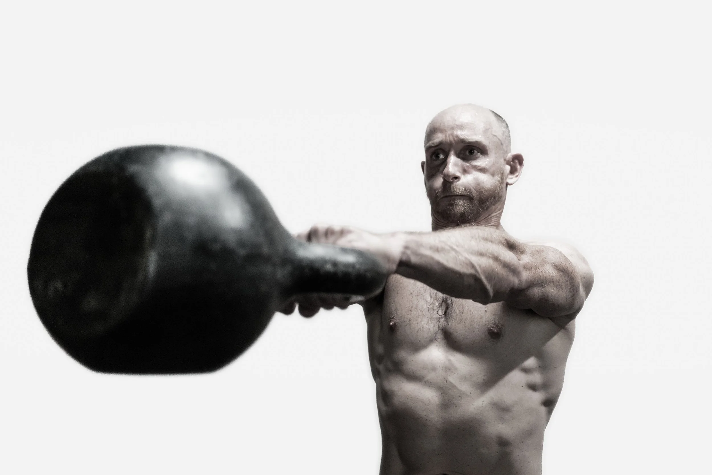 Joey_Kettlebell_DSC04432-1C.jpg