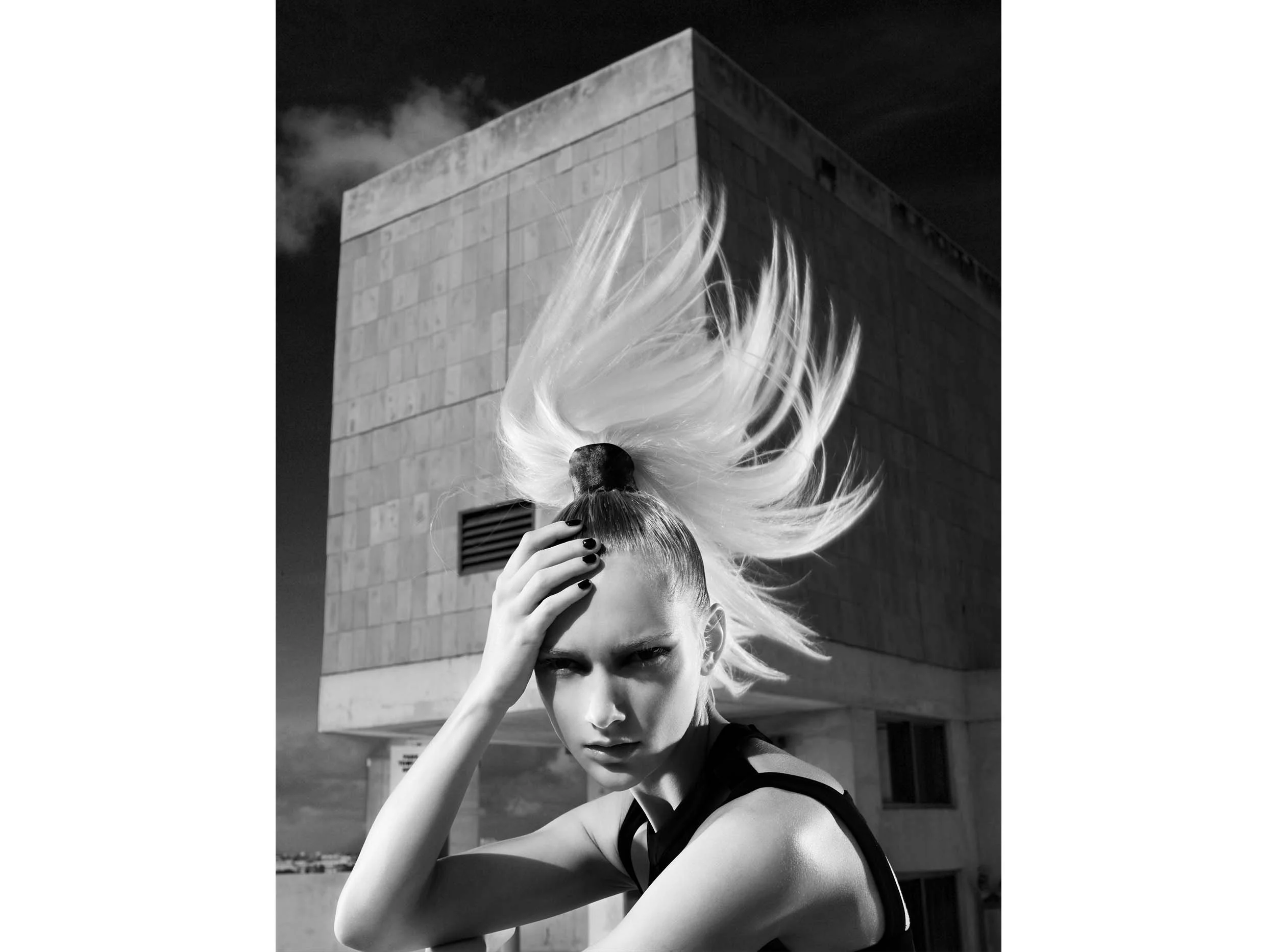 17_Versace-217 copy.jpg