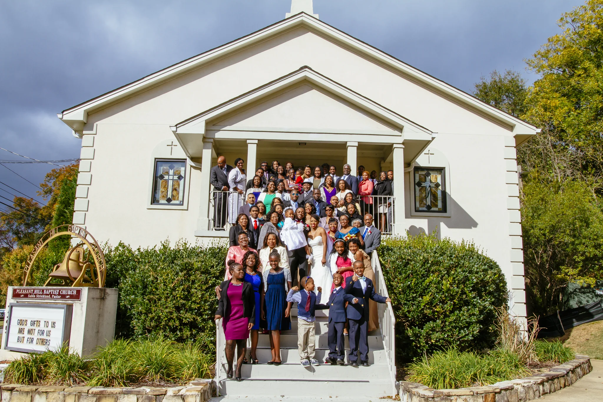 ONE Year Strong: The Findlay Wedding Album