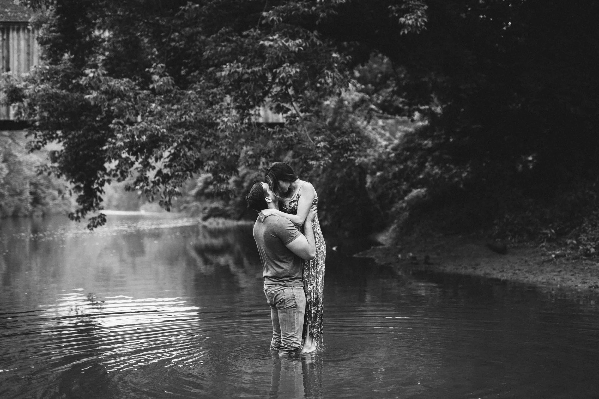 Twisted-Oaks-Studio-Tyler-Park-Engagement-0408.jpg