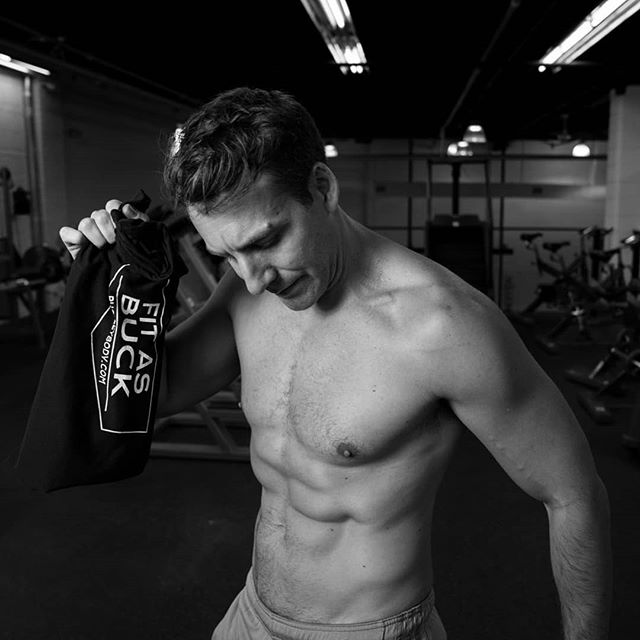 &ldquo;Working hard for something we don&rsquo;t care about is called stress; working hard for something we love is called passion.&rdquo;
&mdash; Simon Sinek
📷 @j.a.b.photos
.
.
.
#nyc #michaelbuckleycpt #buckleybodysolutions #nyctrainer #gym #exer