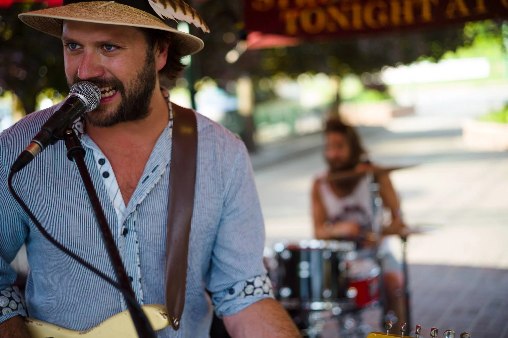 Devon Coyote Revy Plaza.jpg