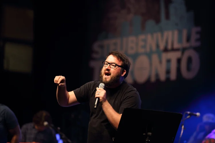 Michael Gormley speaking at the Steubenville Toronto Youth Conference