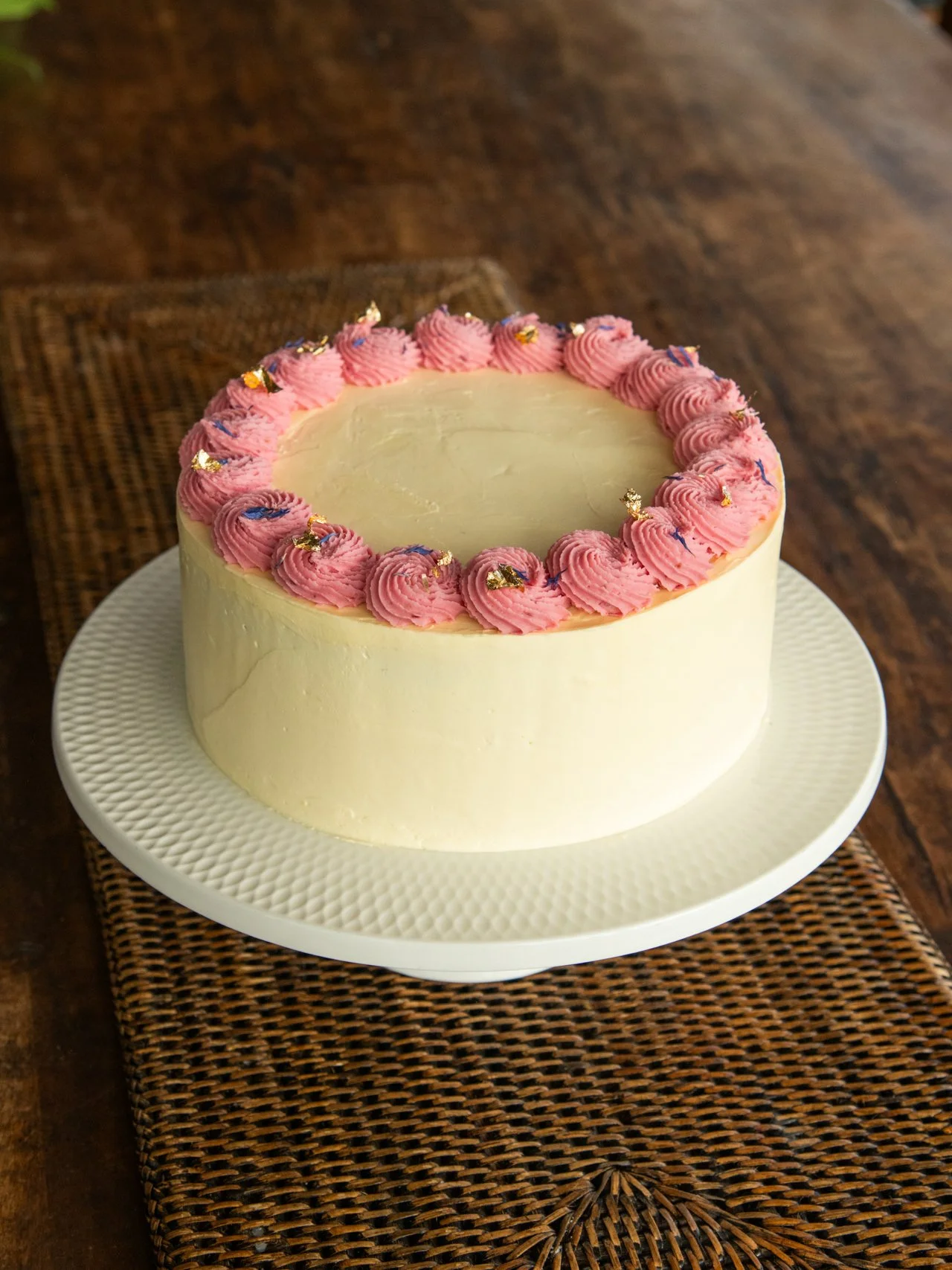 2025_Menu_cakes-05.jpg