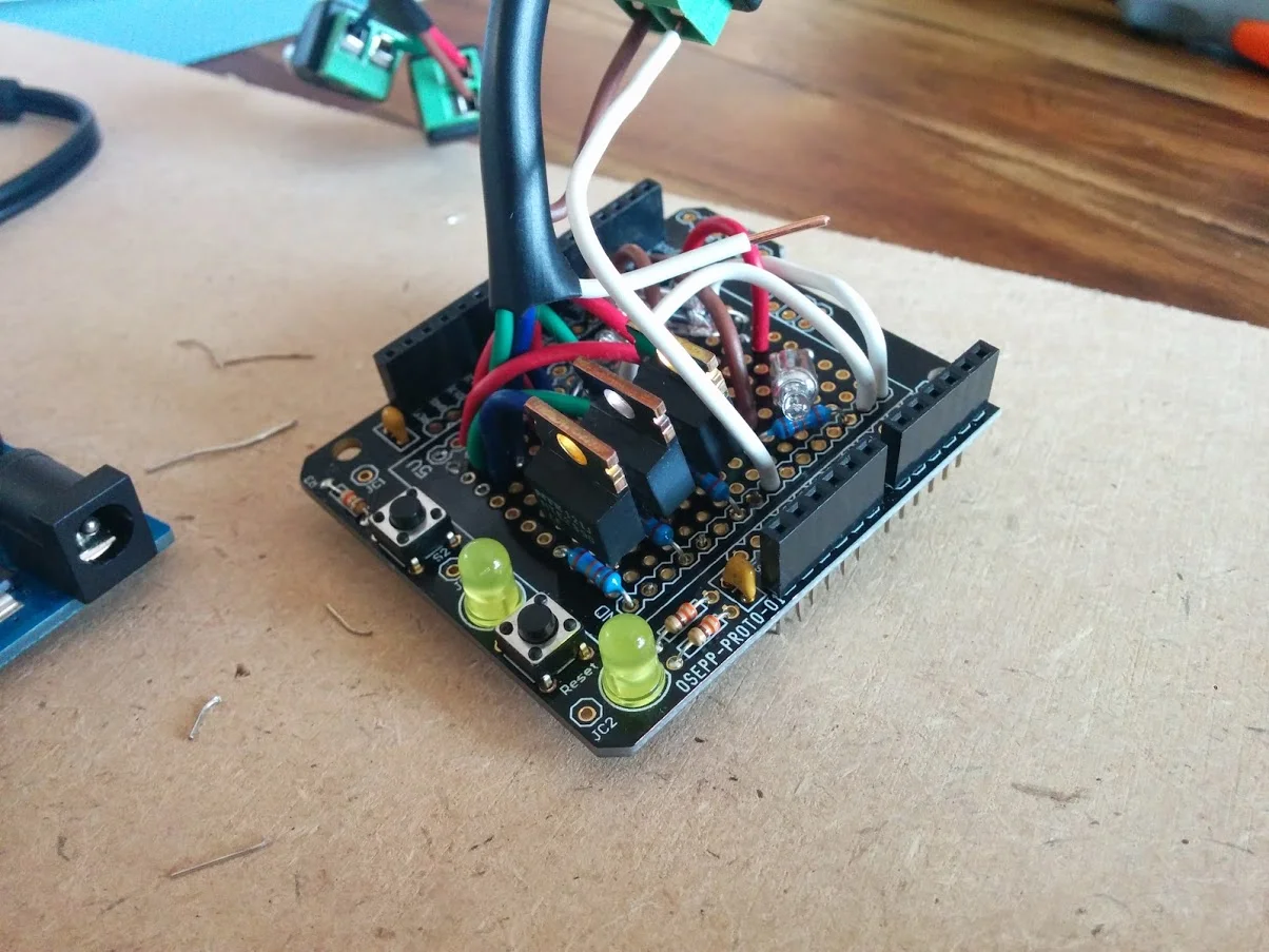 First Arduino Shield with LED 5050 and Tilt Sensors