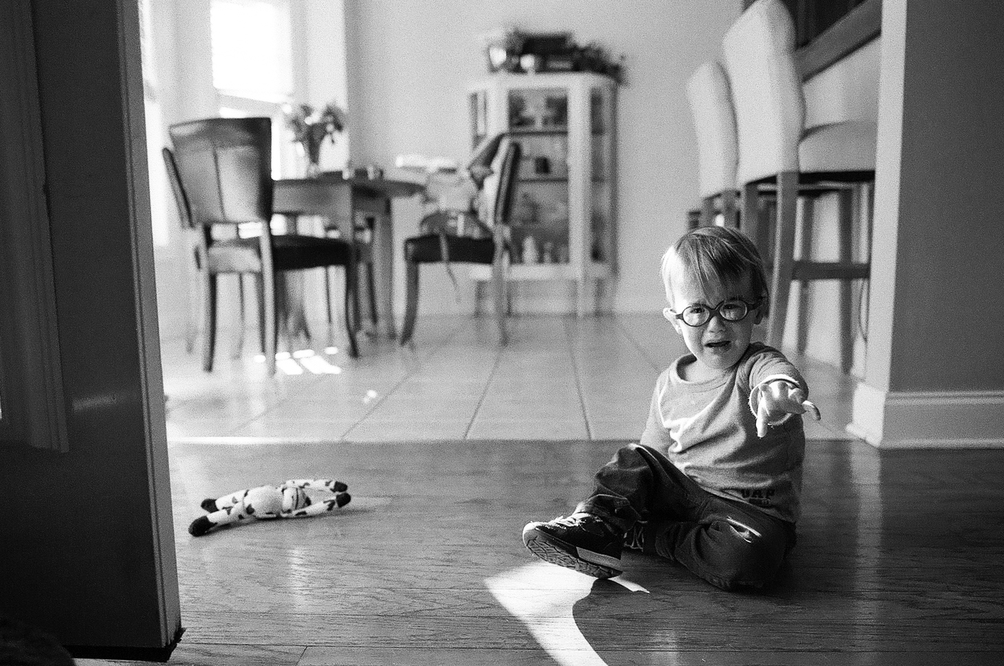 terrible twos in full force. shot on ilford delta 400.