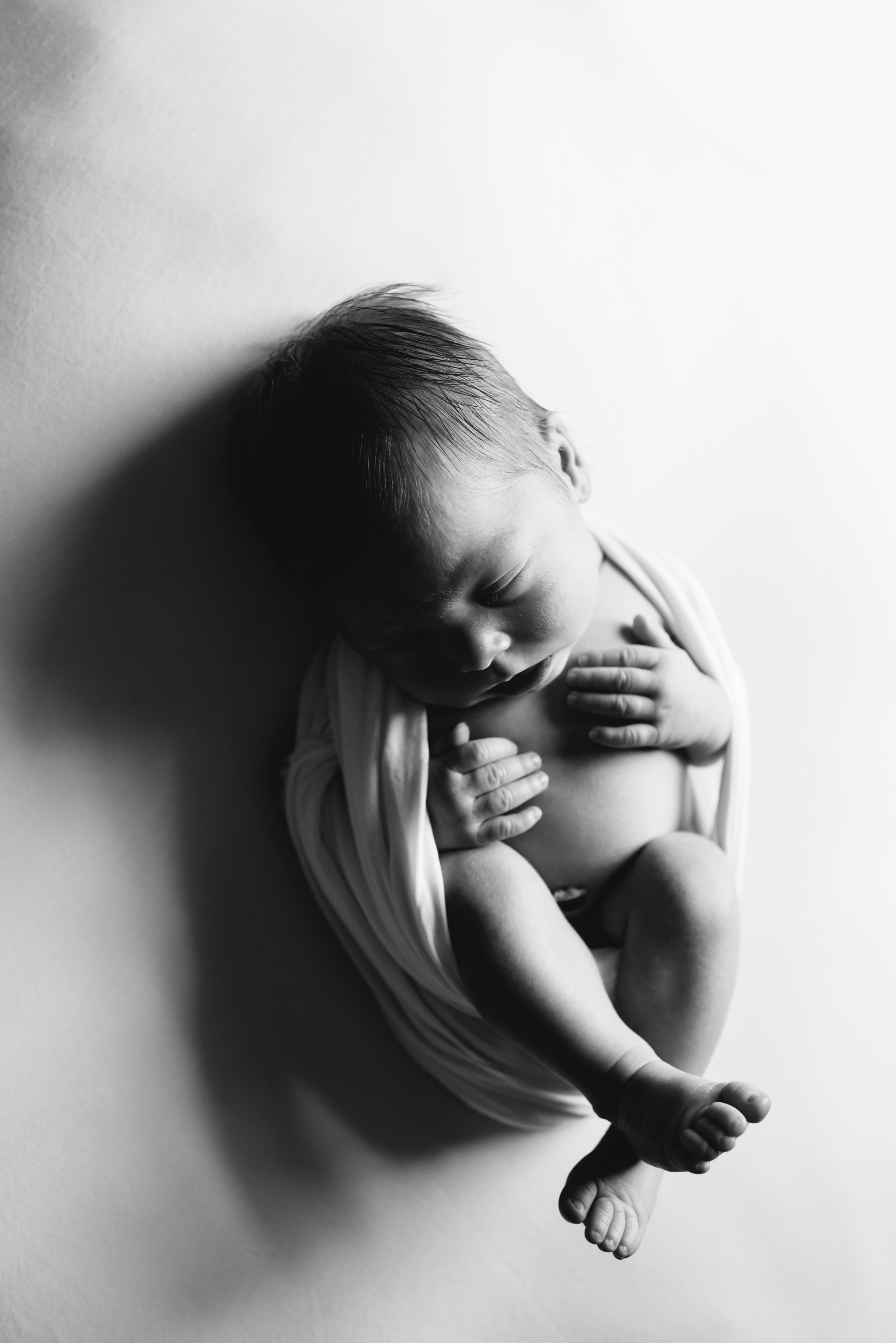 lola-newborn-session-at-home-madison-al-photographers-10.jpg