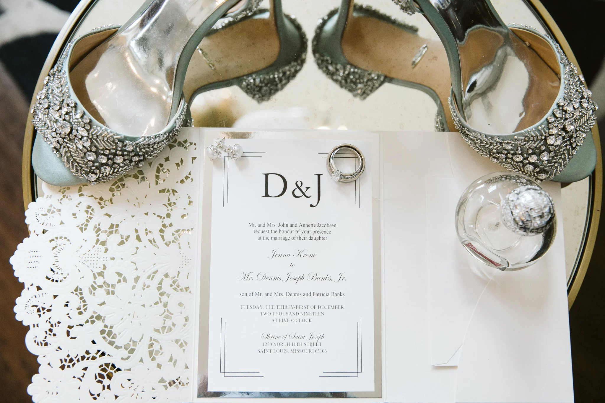 When To Send Save The Dates | Colorado Wedding Photographer