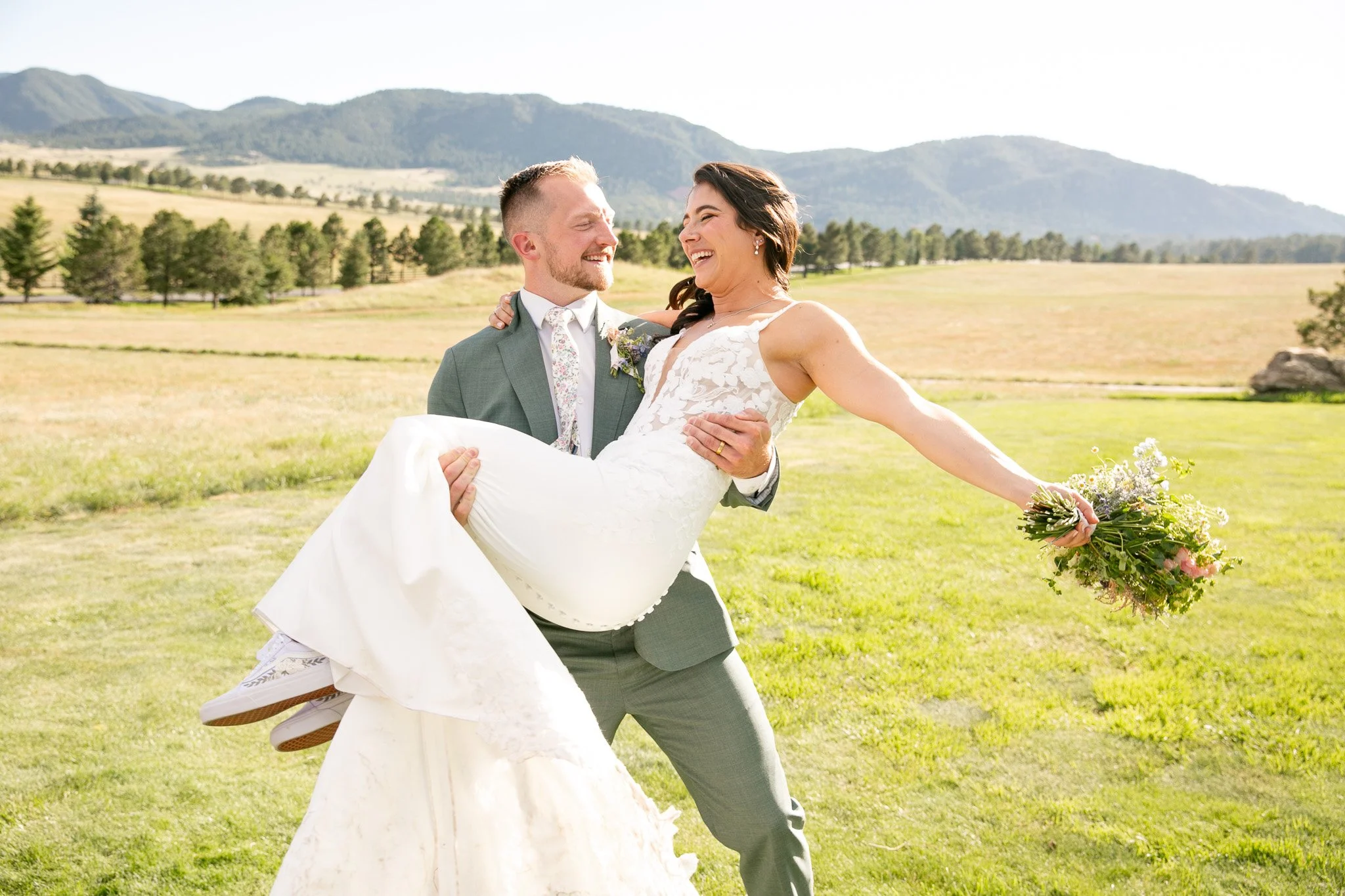 Spruce Mountain Ranch Wedding | Colorado Wedding Photographer