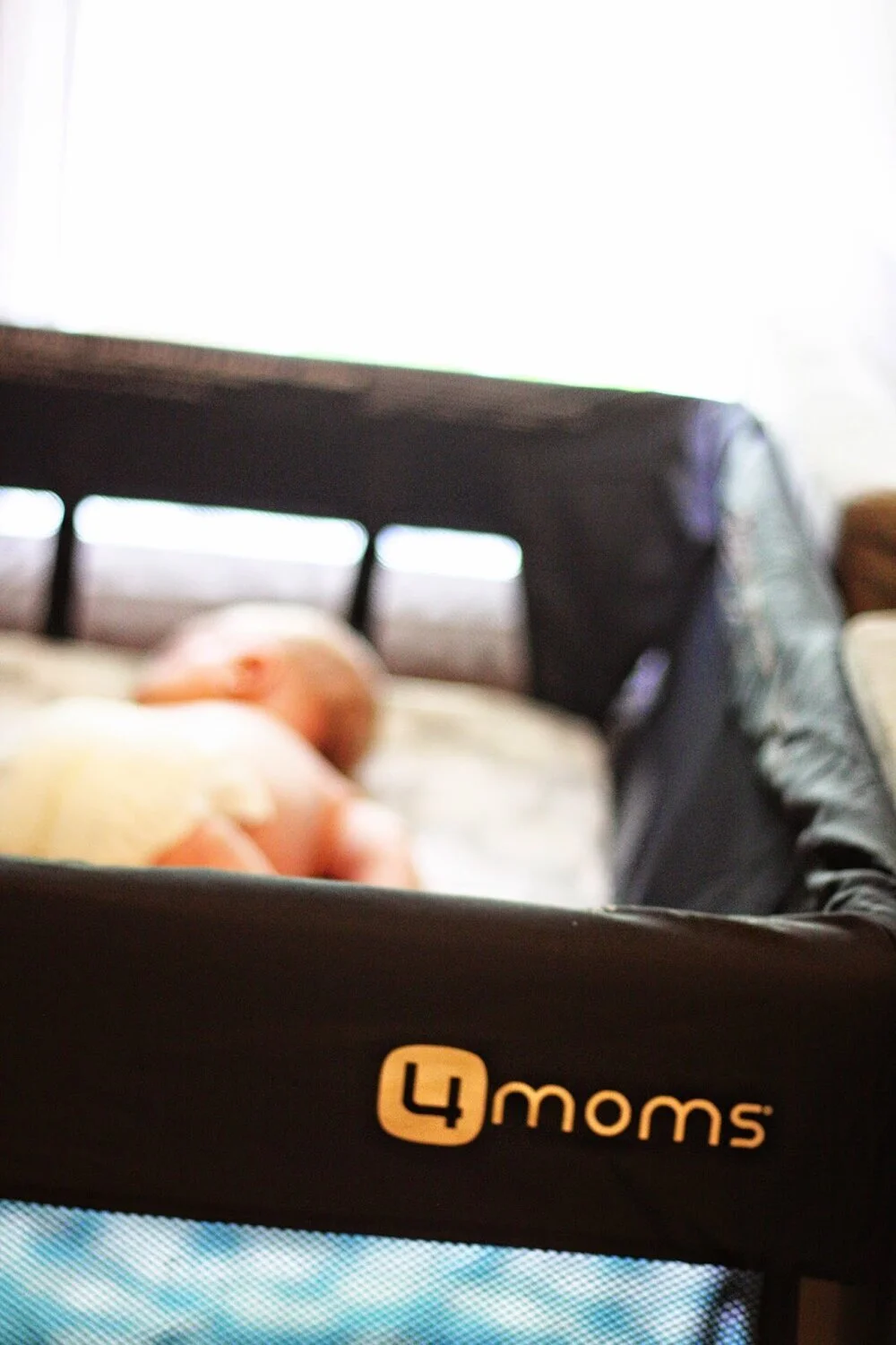 4moms breeze giveaway