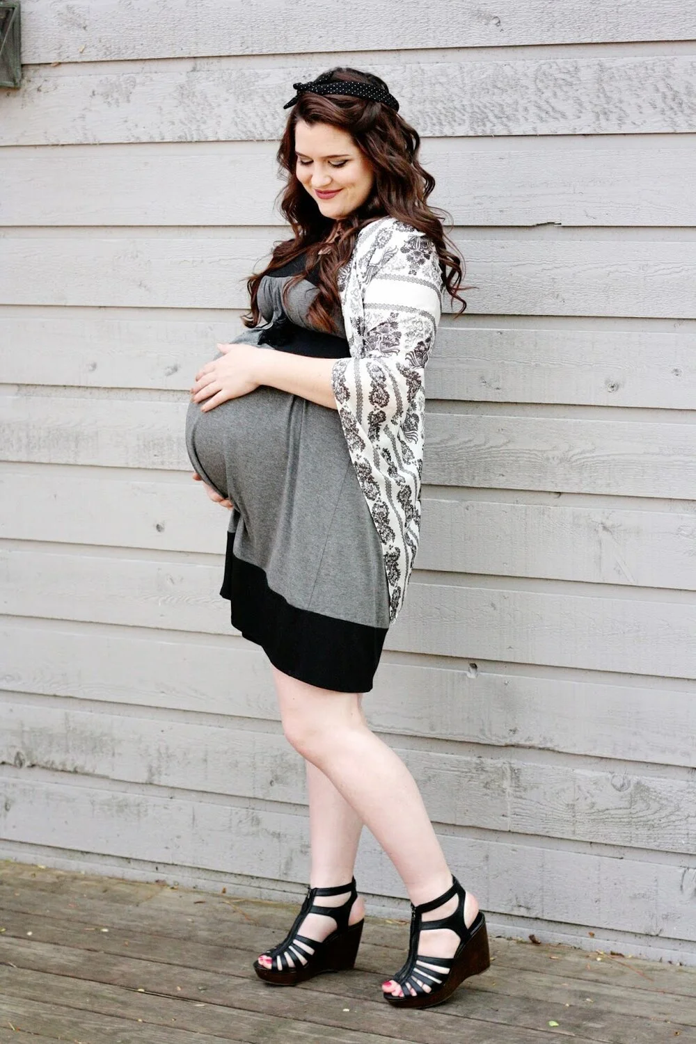 37 weeks black + white