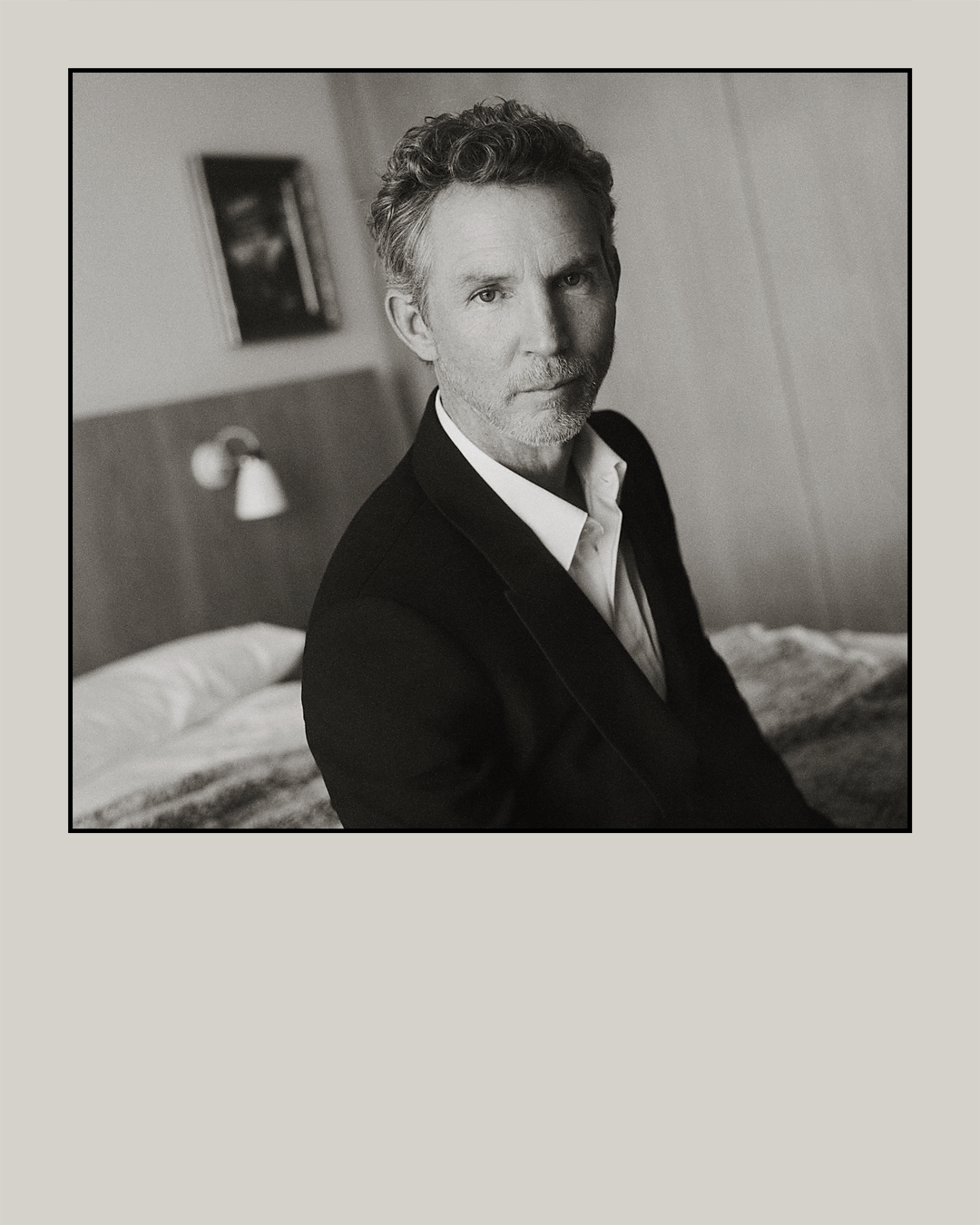 SHAWN_HATOSY_EMMYS26_PORTRAIT_NO_LOGO_SOCIAL_1080x1350_2.png