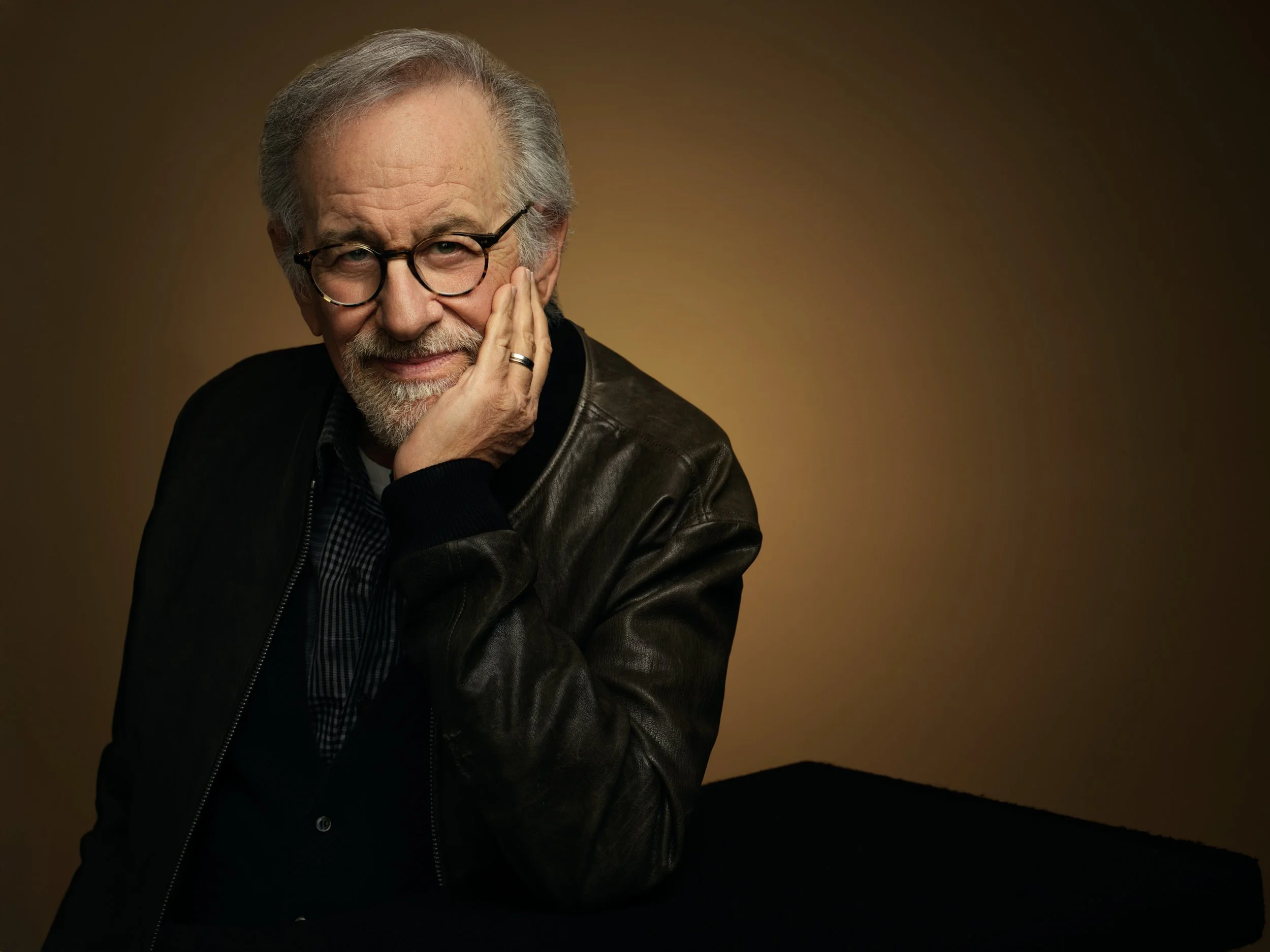Amblin_Steven Spielberg-Portrait_00739_EXT_crop.jpg