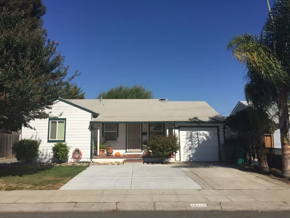 Rose Drive, SAN LEANDRO