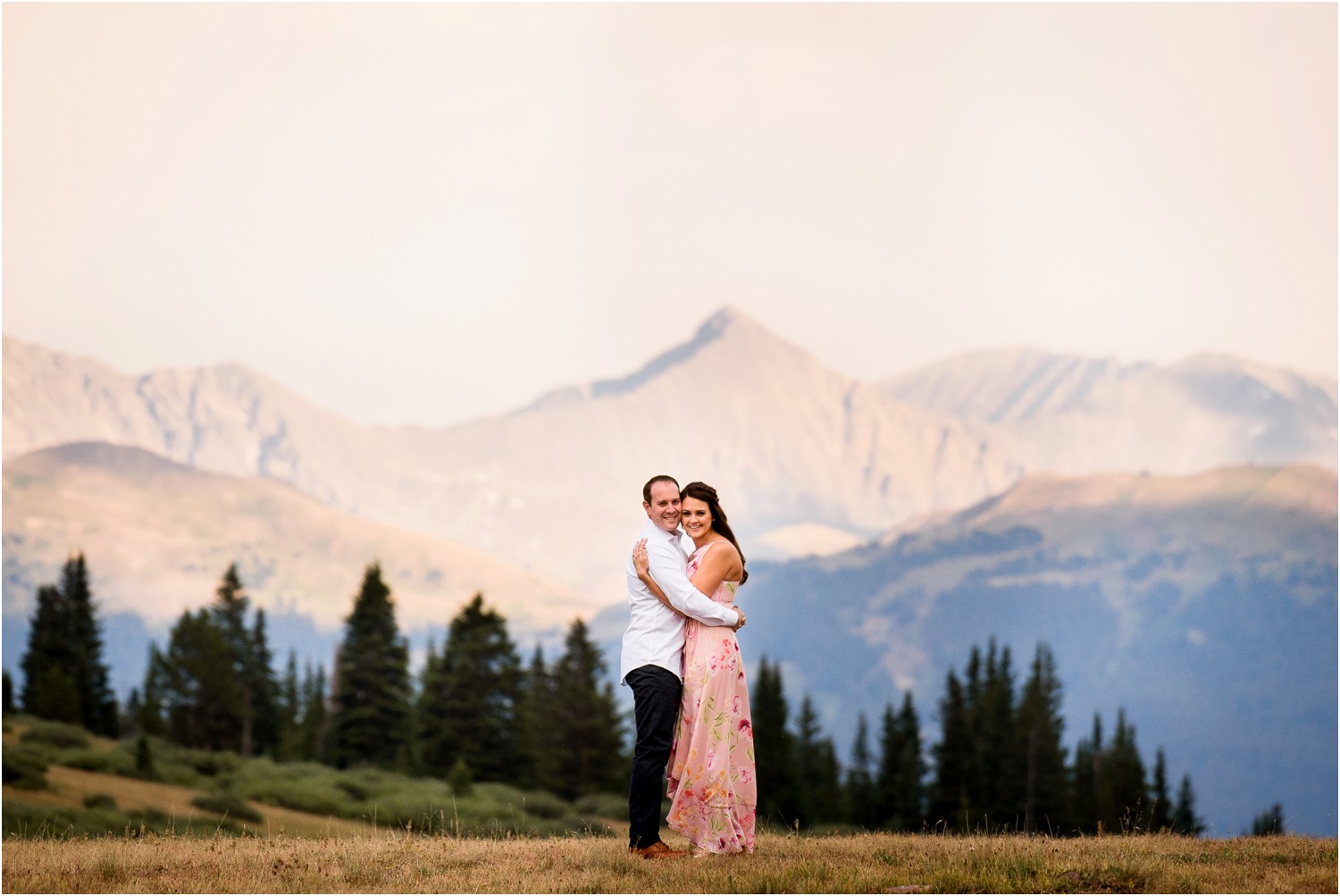 Shrine-pass-Vail-wildflower-engagement-photography_0012.jpg