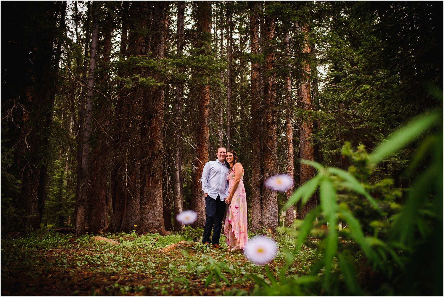 Shrine-pass-Vail-wildflower-engagement-photography_0015.jpg