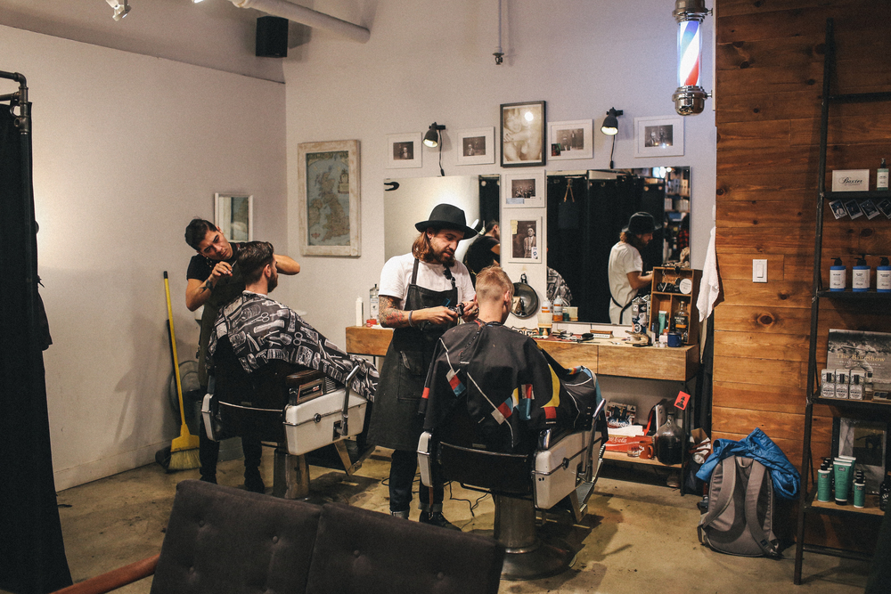Barber shop @ Frank & Oak