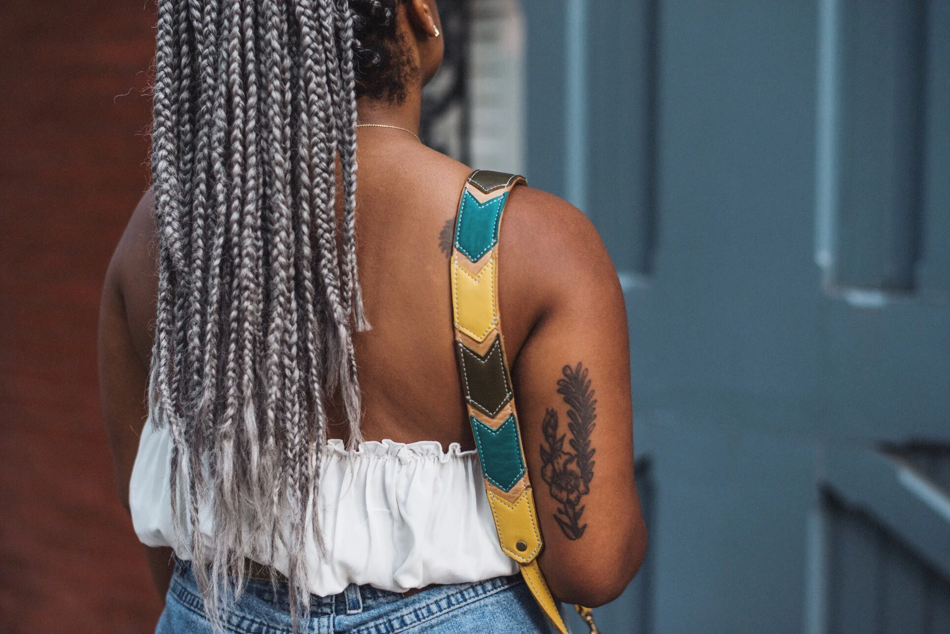 Siouxsie Arrow Camera Strap - Mustard  3