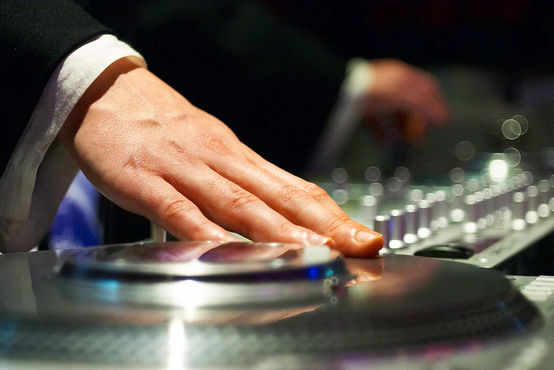 San_Diego_Corporate-Event_Dj_David_Cutler.jpg