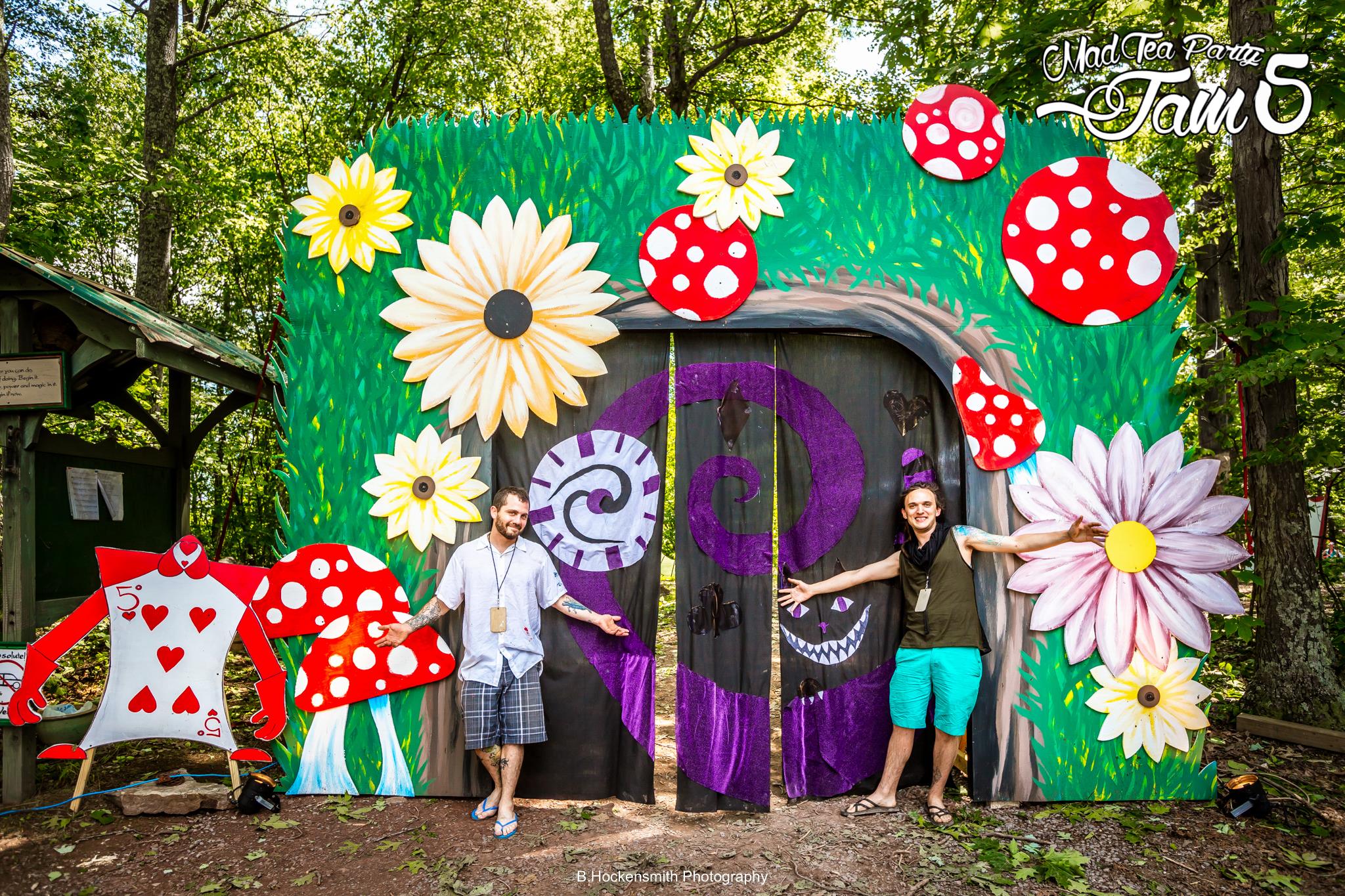 Photo by Brian Hockensmith (B. Hockensmith Photography) - Click HERE to view more of Brian's amazing photos from Mad Tea Party Jam 5