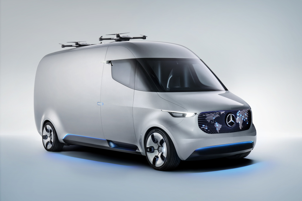 Imagine how many dents a van like this would have after its first day on the road in Rome.