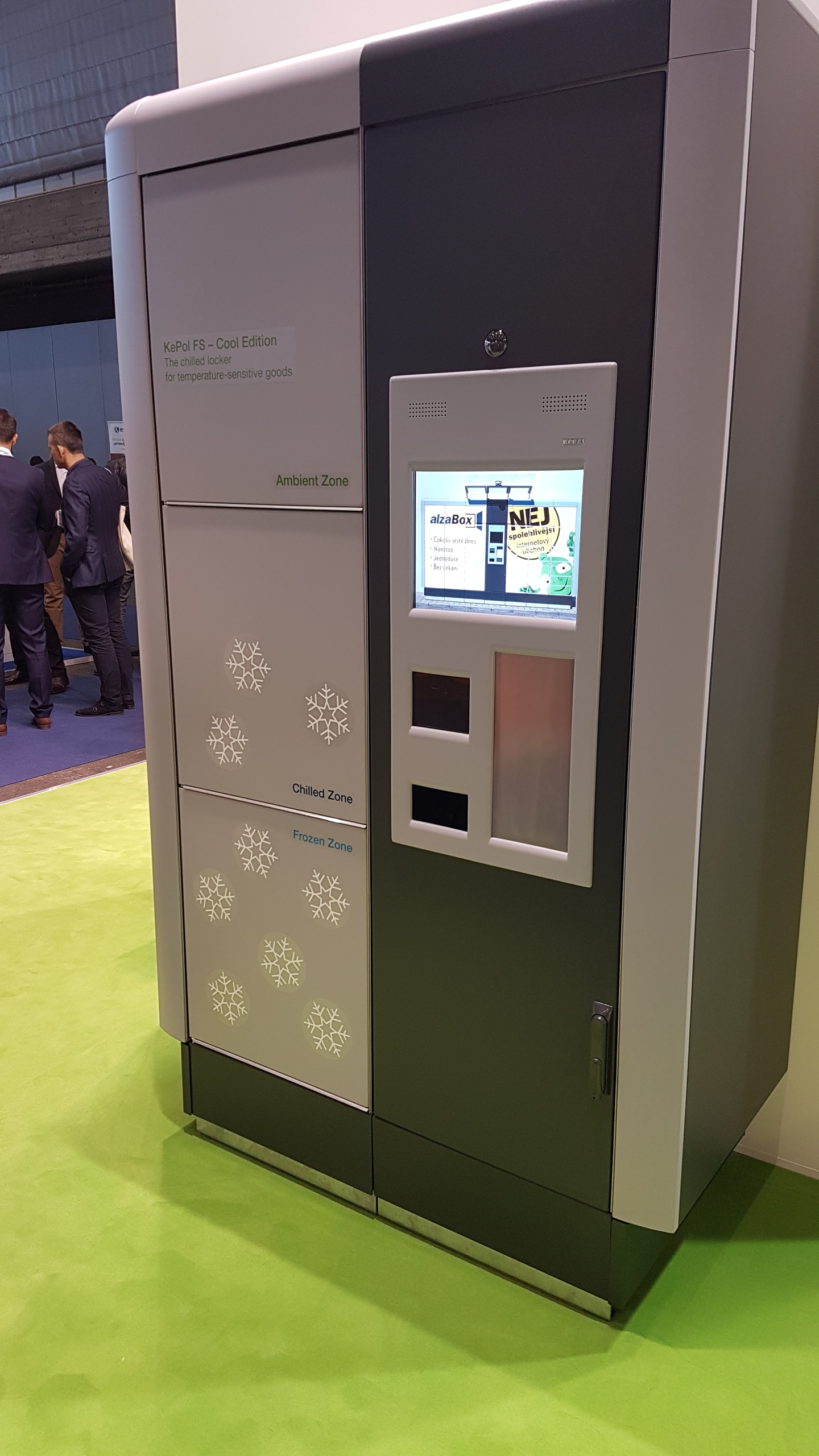The new refrigerated parcel locker from Keba