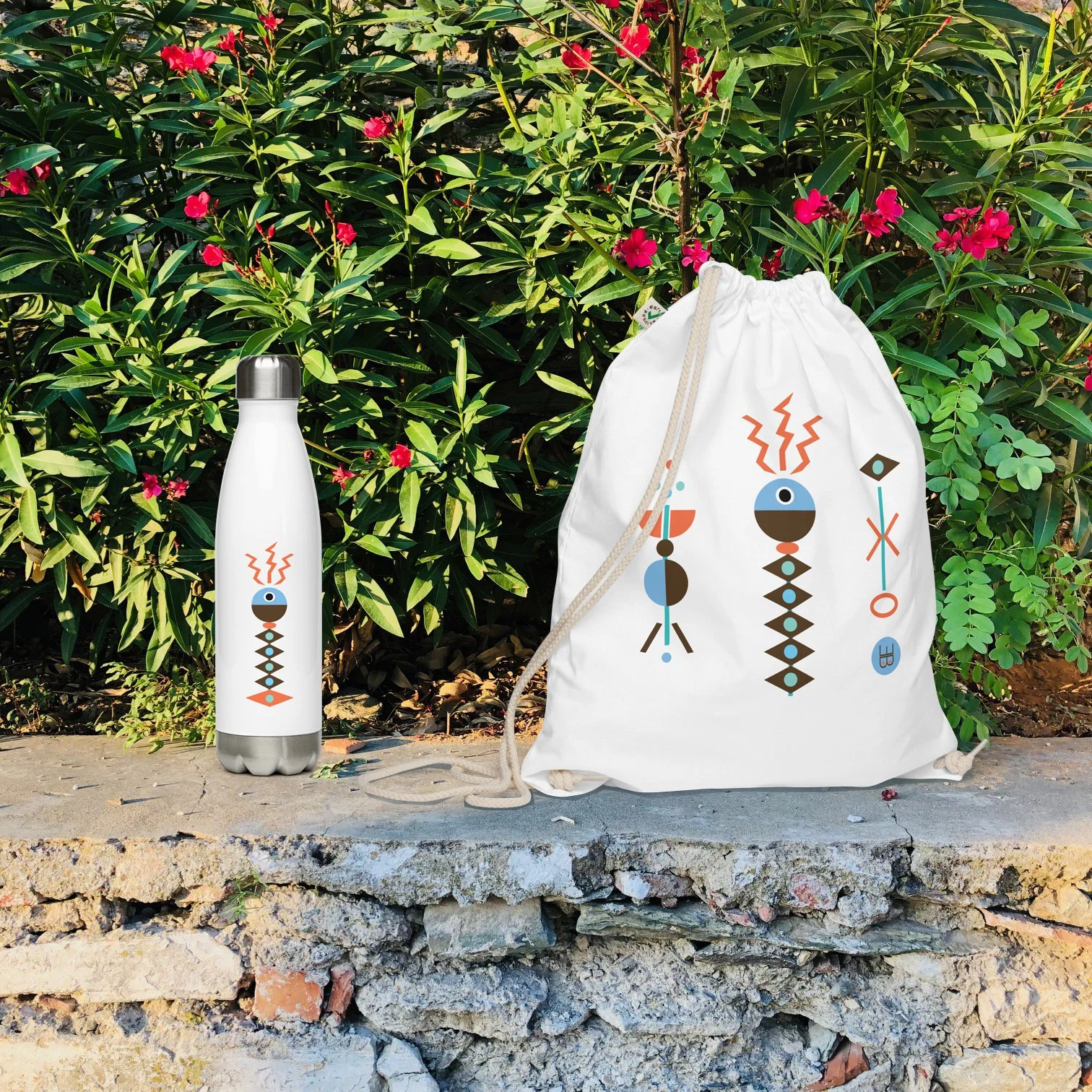 cyclope bag and bottle.jpg