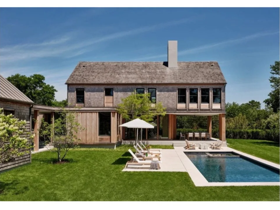 ARCHITECTURAL DIGEST: POLAND, SAG HARBOR RESIDENCE DESIGN BY ALICIA MURPHY DESIGN, PHOTOGRAPHY BY READ MCKENDREE