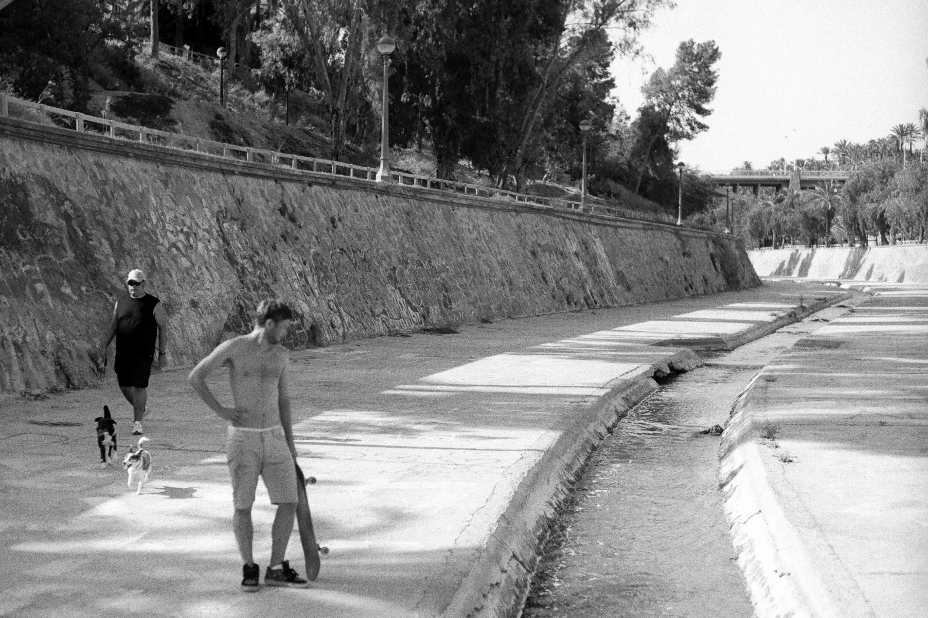 george-gough-skateboarding-alicante.jpg