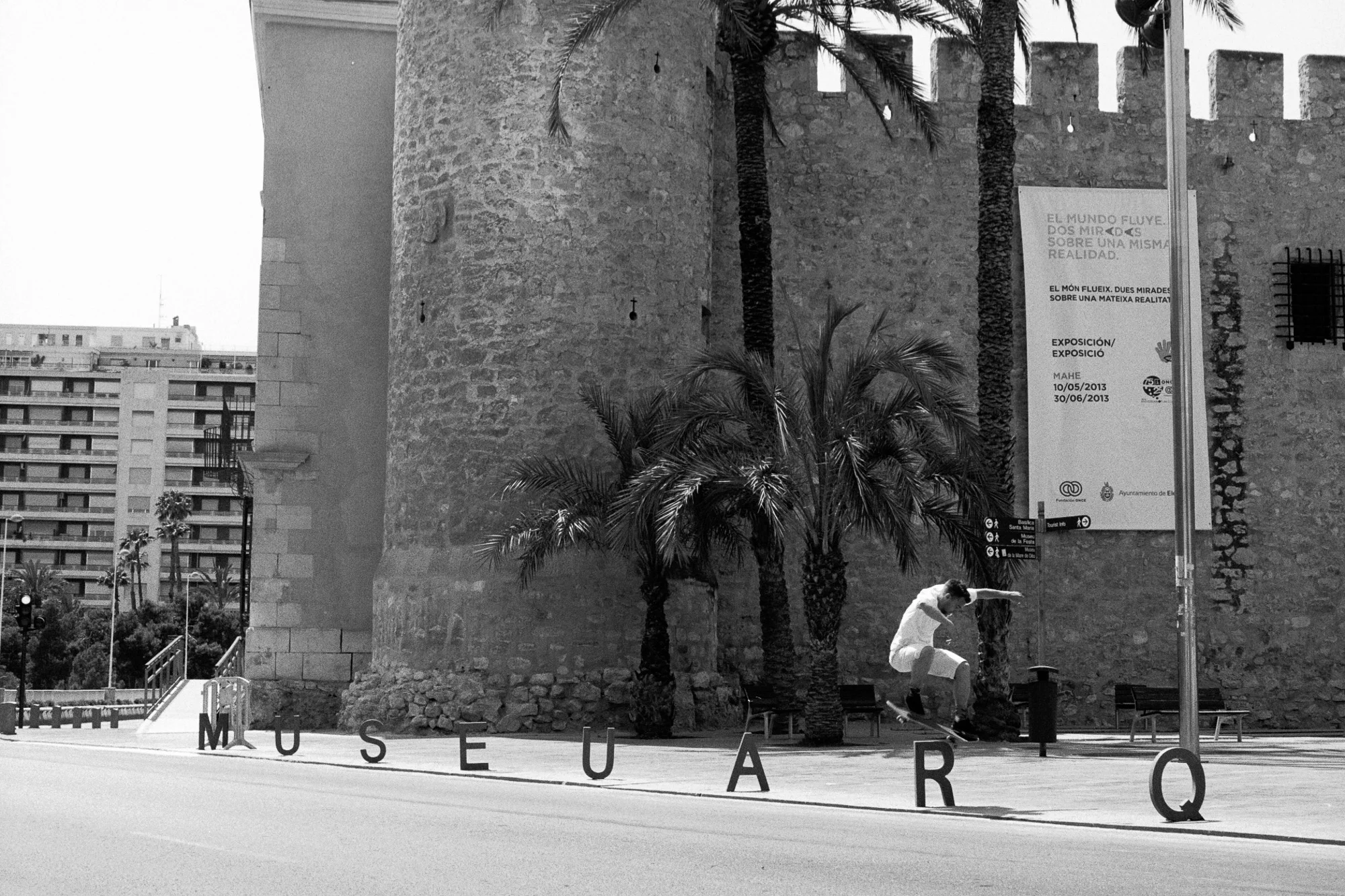 wil-thomson-skateboarding-alicante.jpg