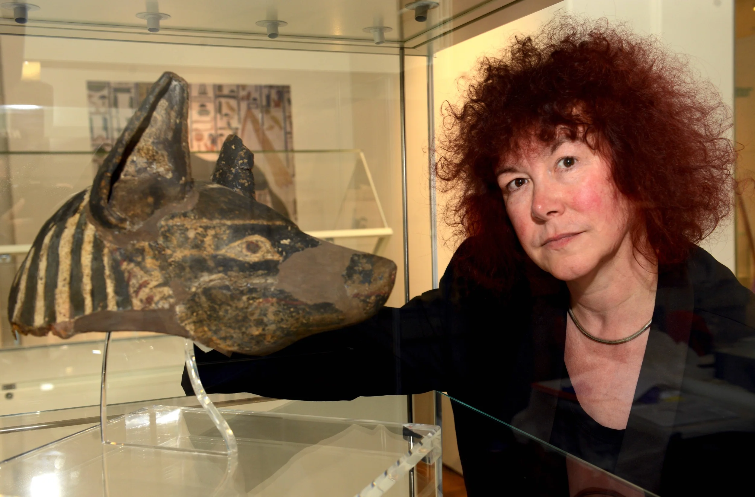 Joann Fletcher with Anubis mask_Fotor.jpg