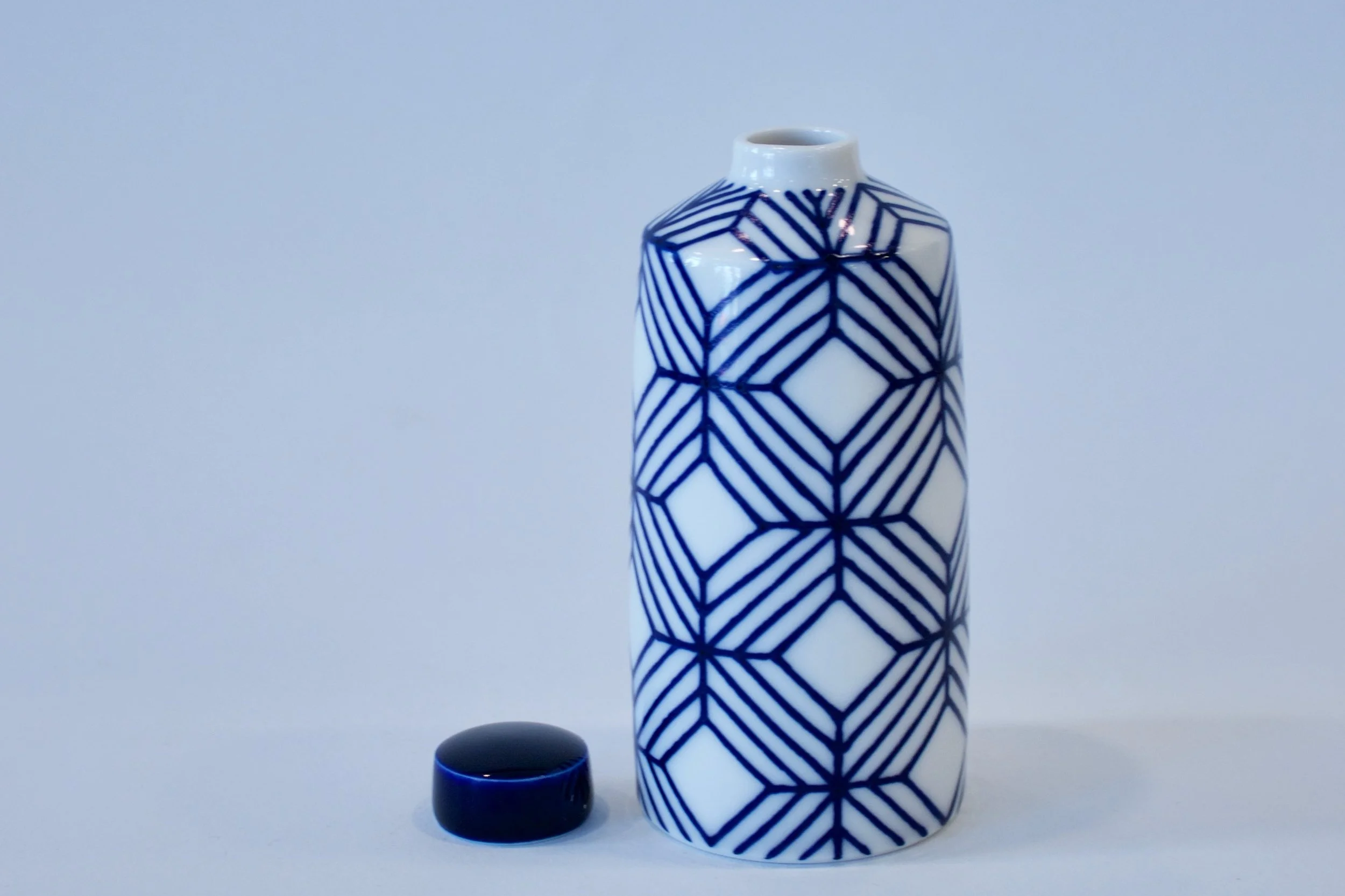 Rhian+Malin+-+Small+Diamond+Ginger+Jar+RM080+%282%29.jpg