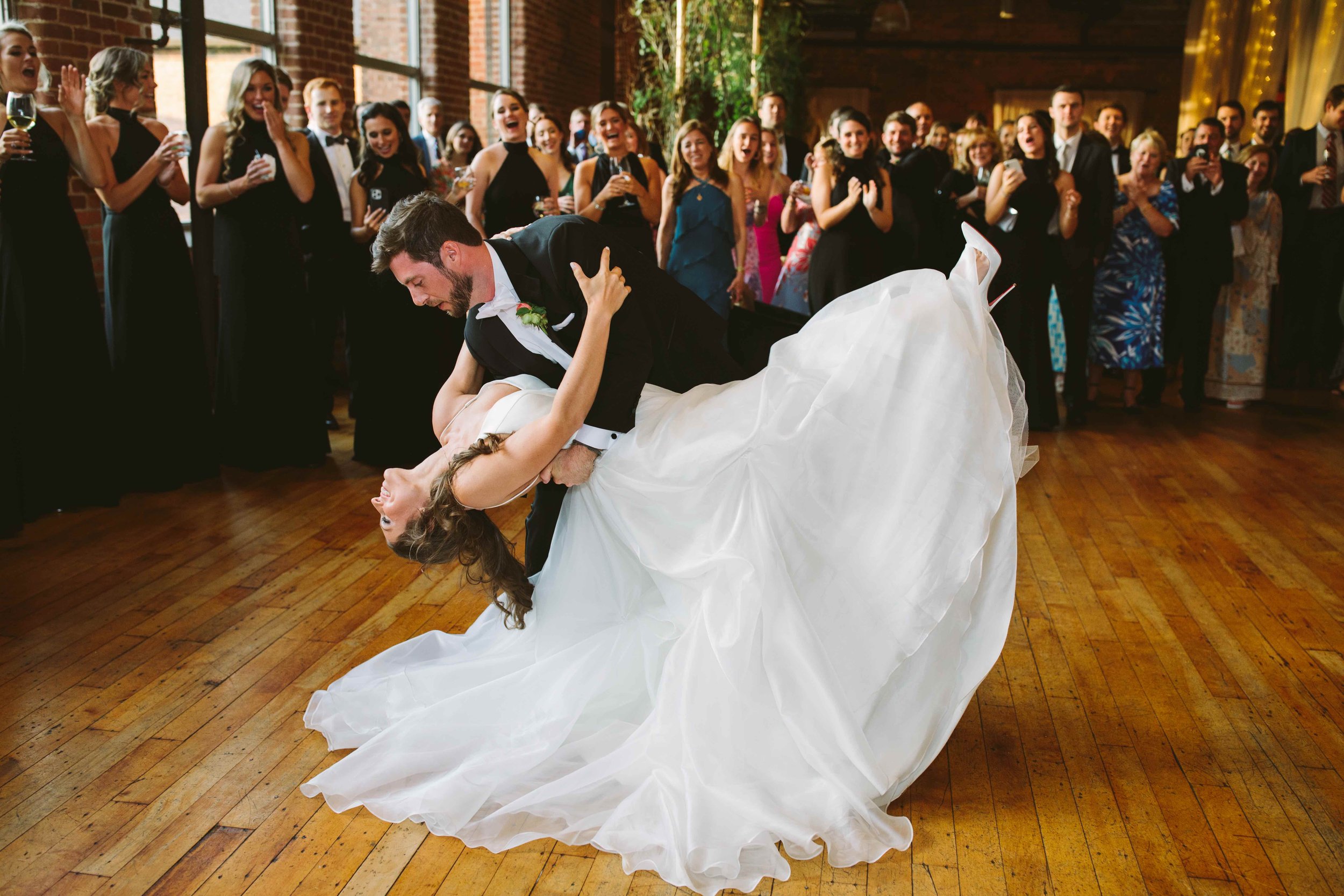 Alex & Chris - Learning To Fly - Tom Petty - angelazionphoto - First Dance Charlotte (3).jpg
