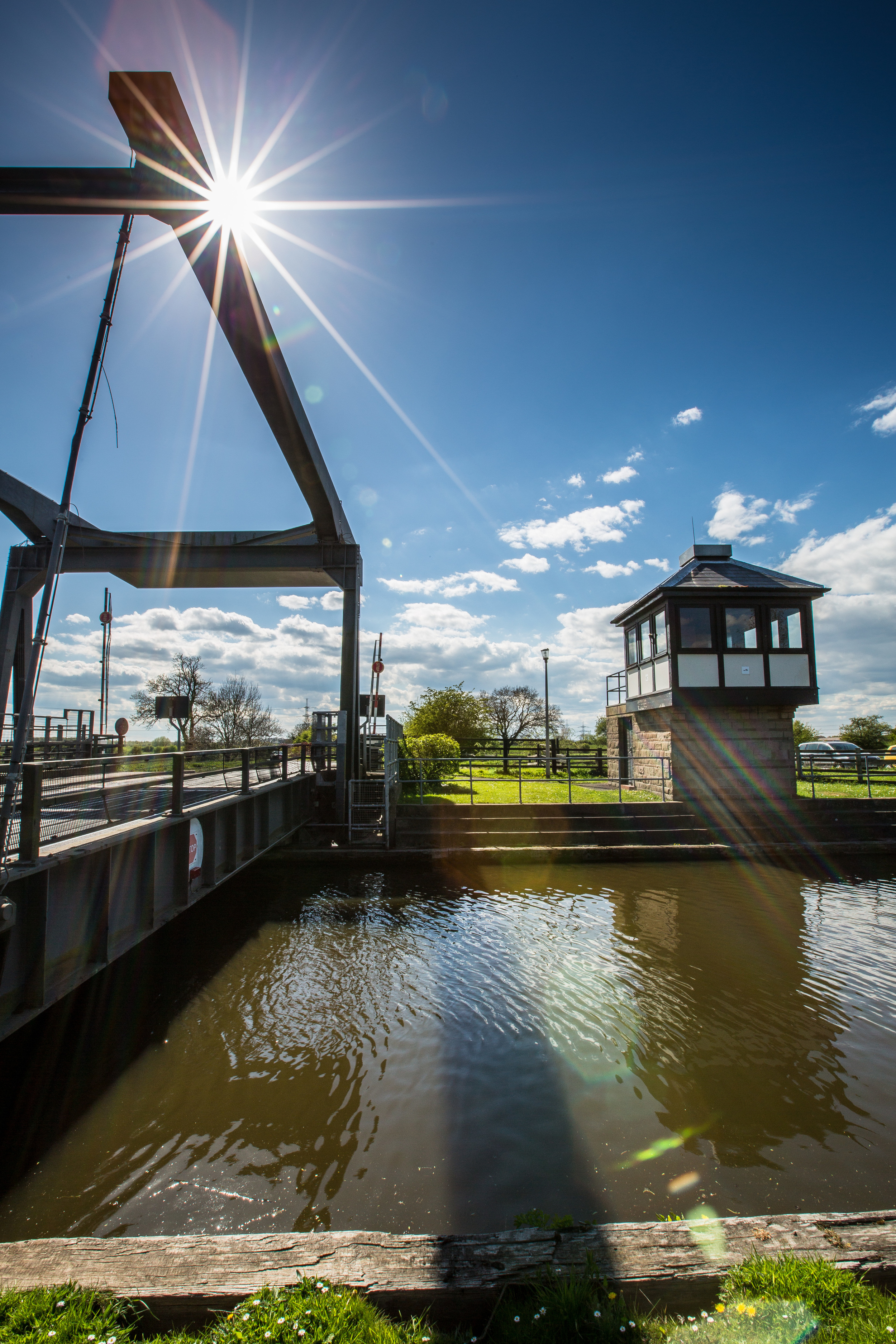 Barnby Dun canal bridge