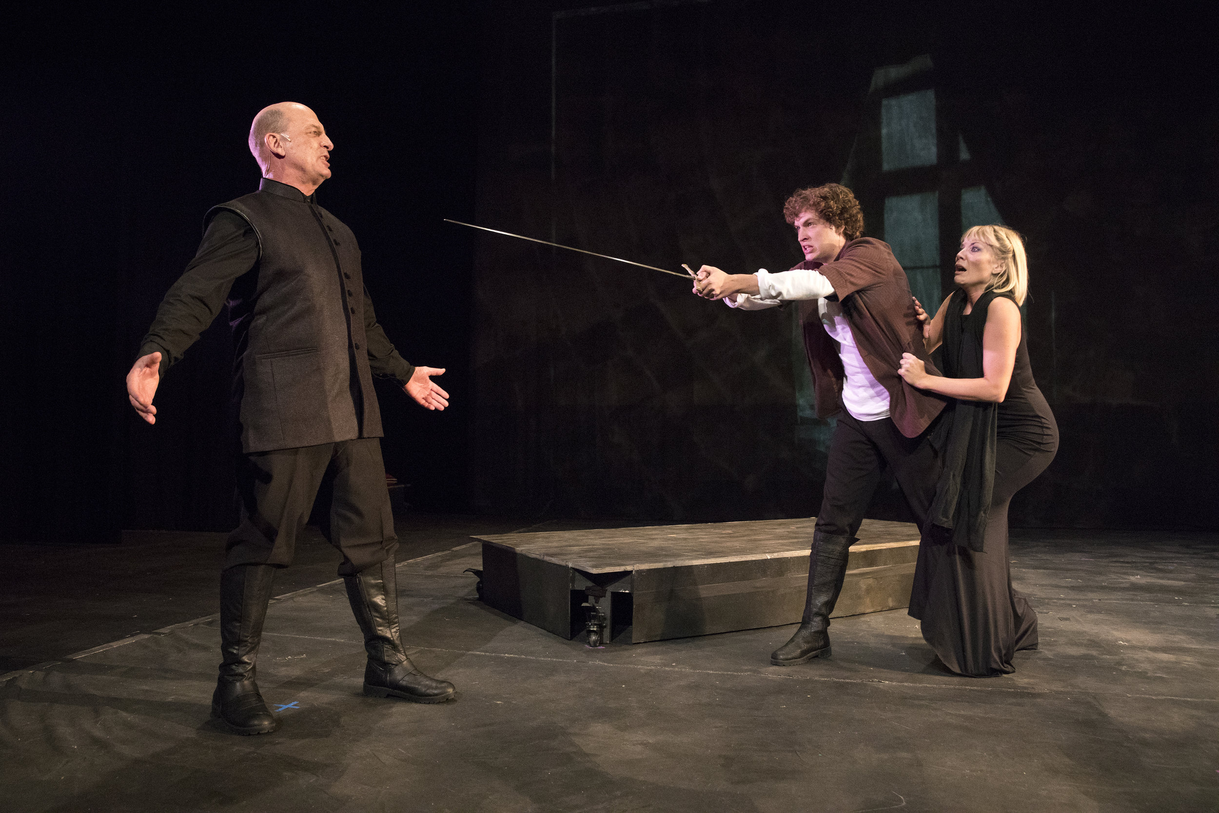 HAMLET. Photo by Richard Termine.