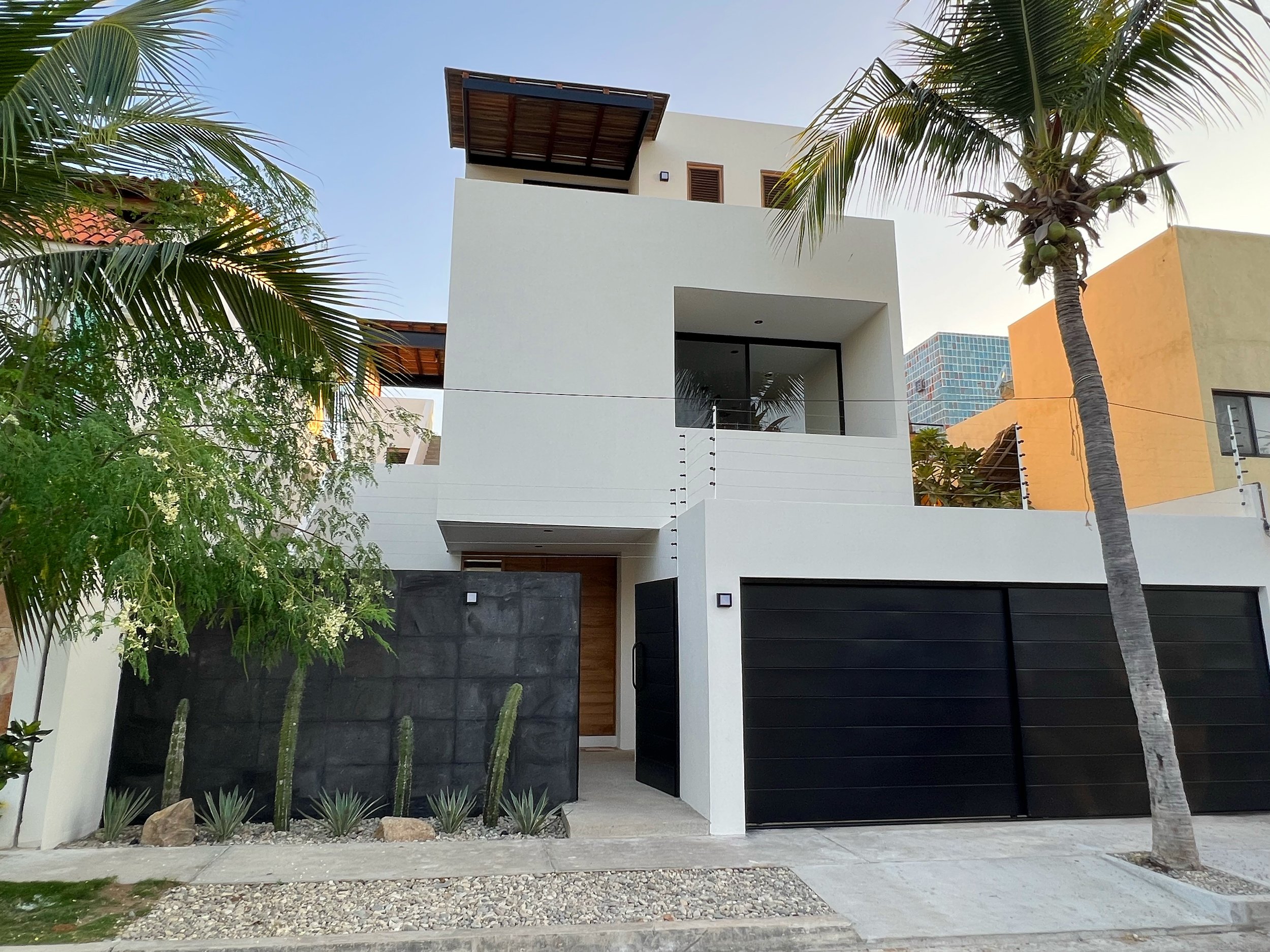 Fachada Casa Cangrejos Carrizalillo 118.JPG