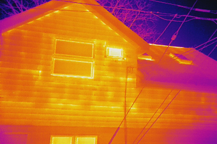 Heat Loss detected during a commercial property inspection using thermal imagery obtained from an EagleHawk drone operation