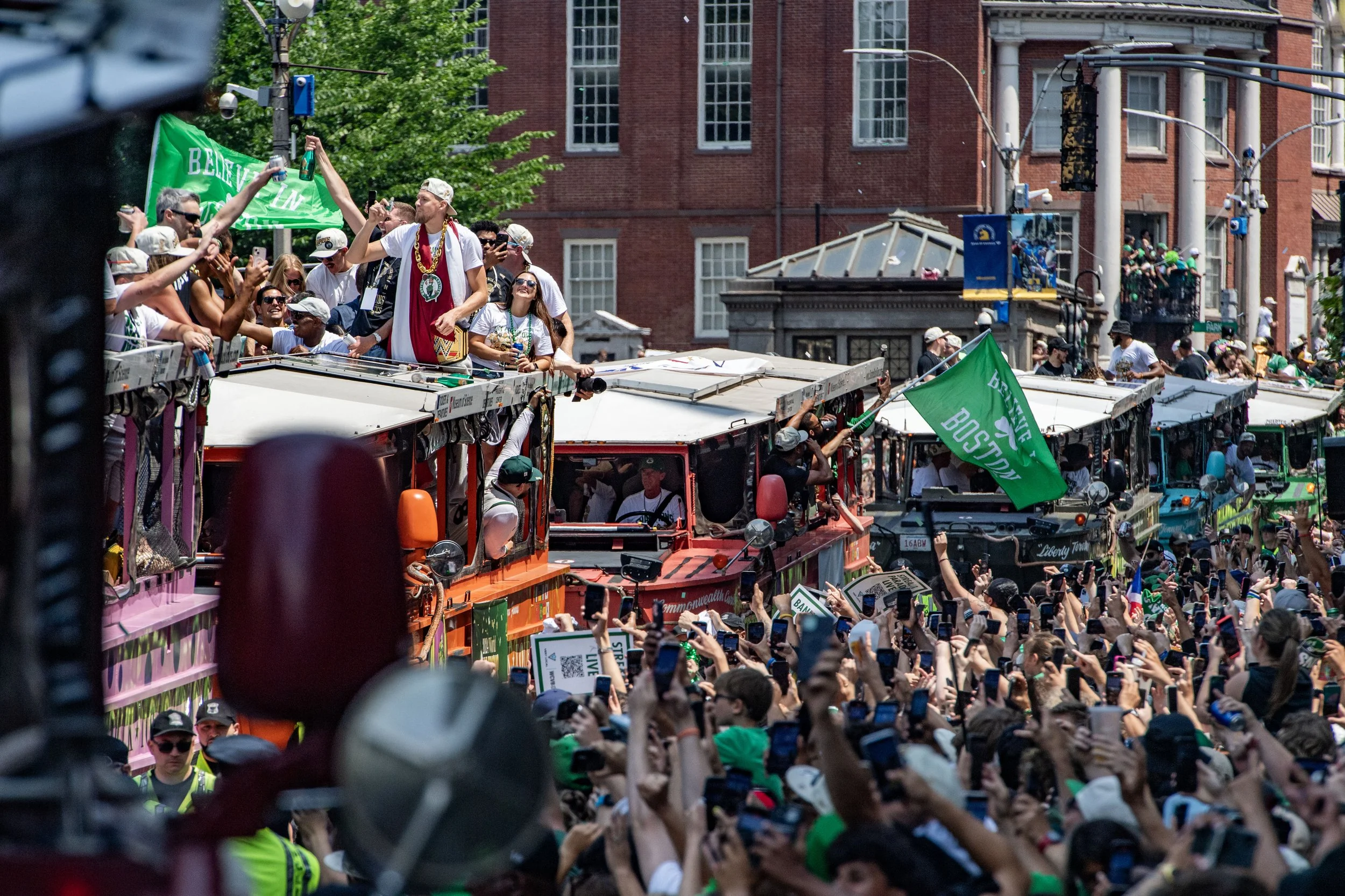 parade_30.jpg