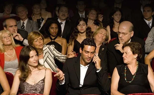 Crash Course in Theatre Etiquette