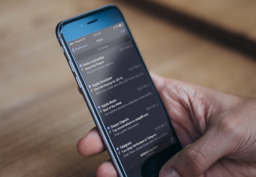 dark-ios-10-mail.jpg