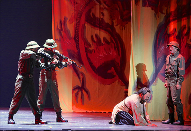 Mendoza in Miss Saigon