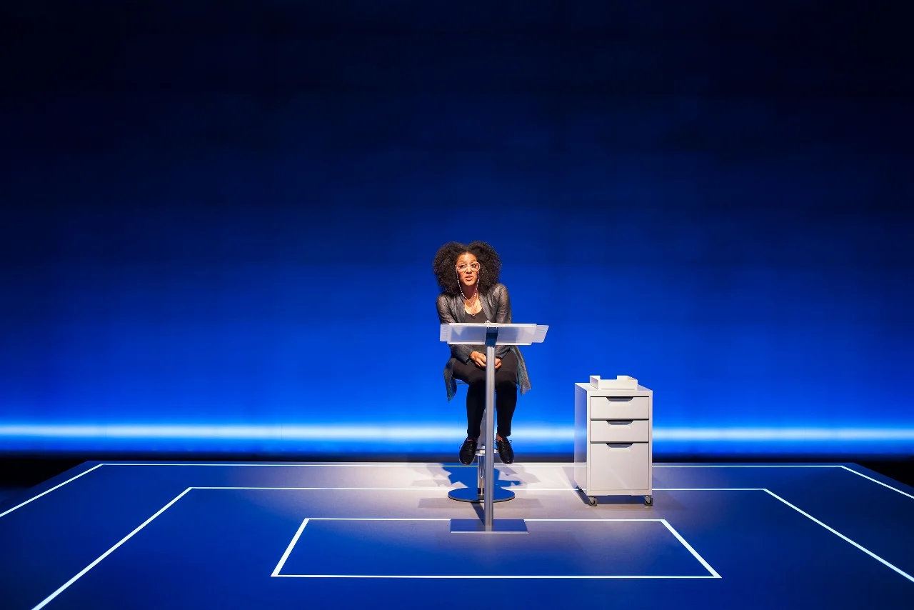 Review: The Multifaceted Sarah Jones in "Sell/Buy/Date"